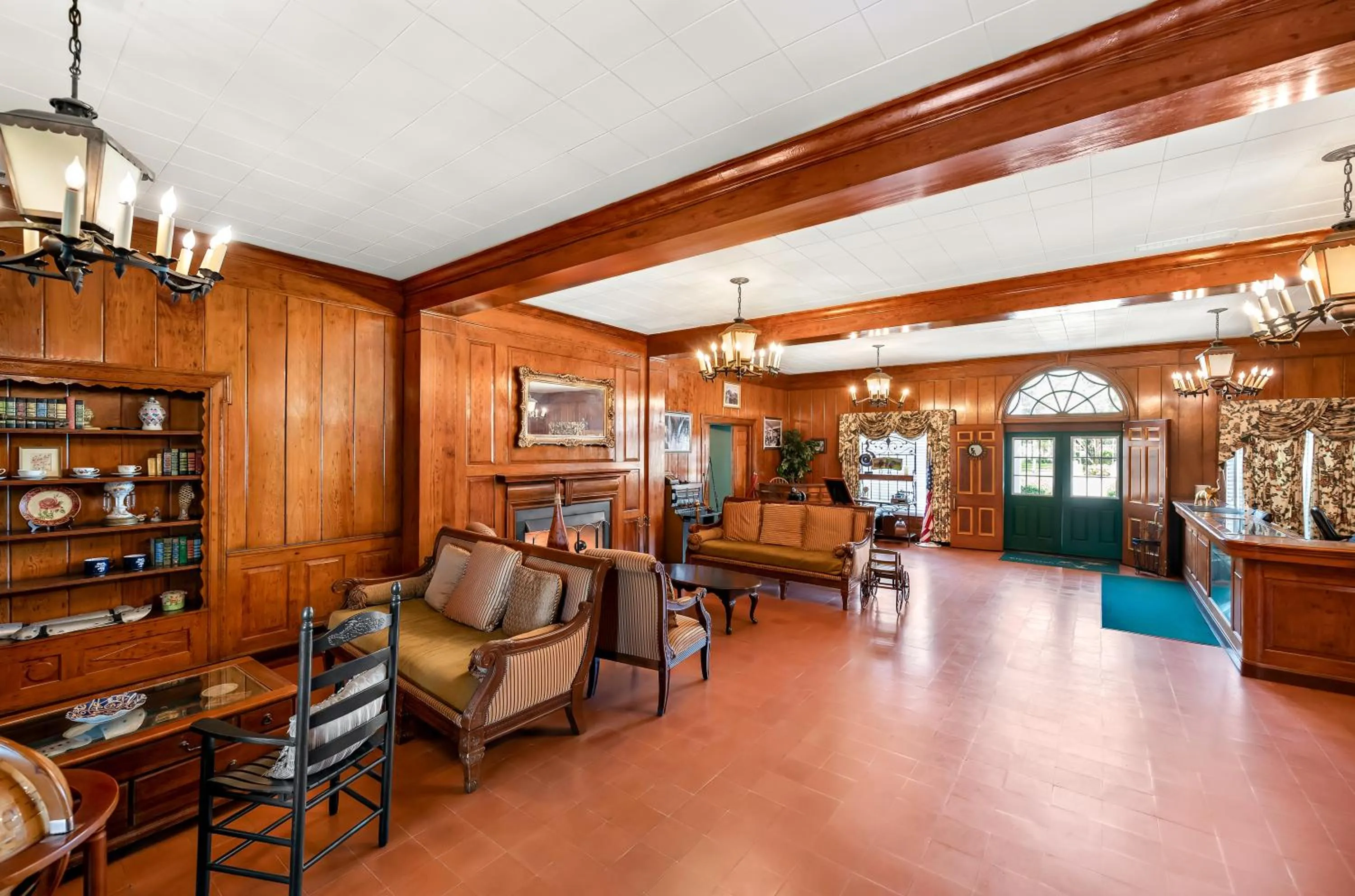 Lobby or reception in Americas Best Value Inn Historic Clewiston Inn