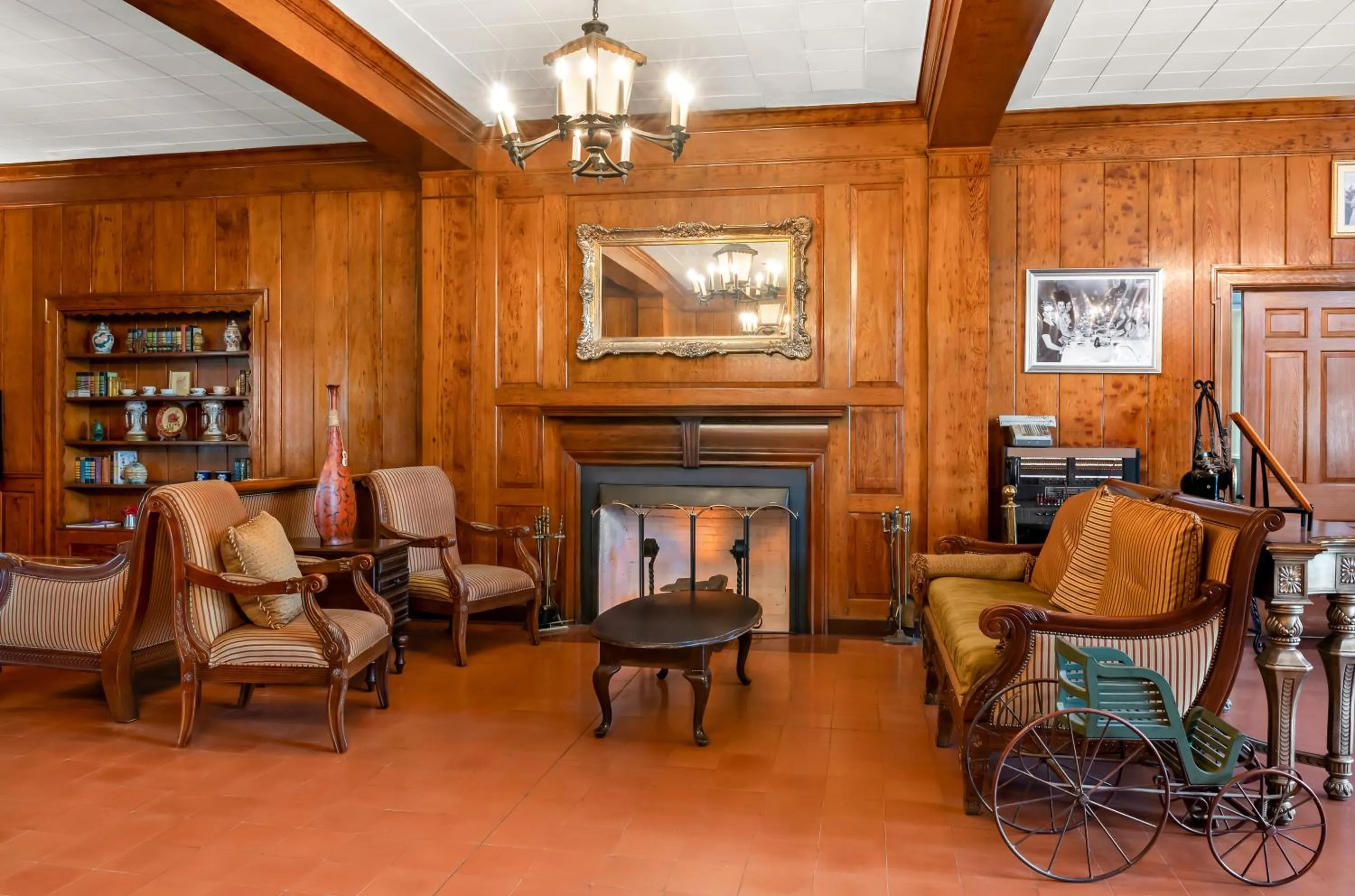 Seating area in Americas Best Value Inn Historic Clewiston Inn