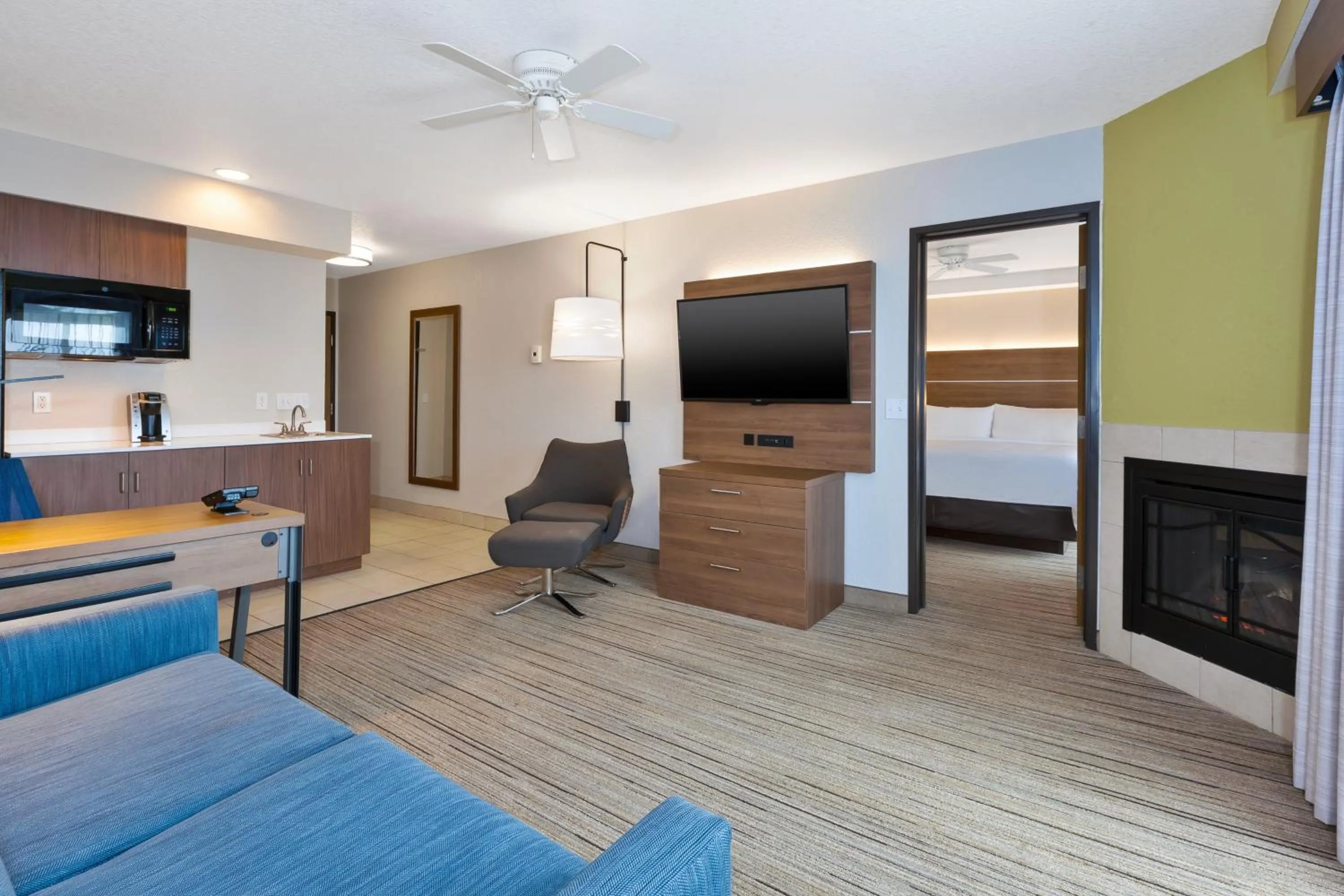 Photo of the whole room in Holiday Inn Express Hotel & Suites Petoskey by IHG