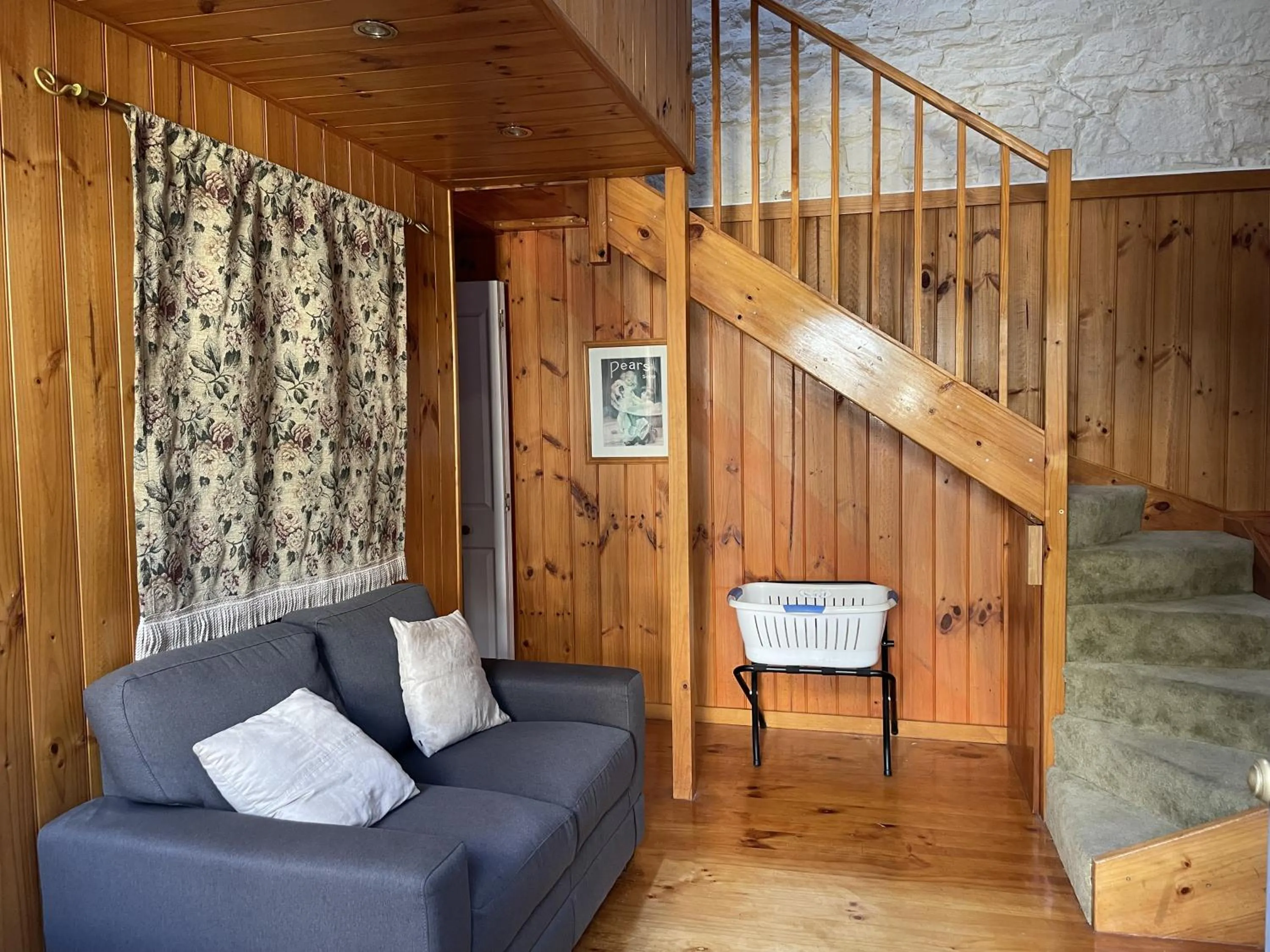 Cottage in The Lodge on Elizabeth