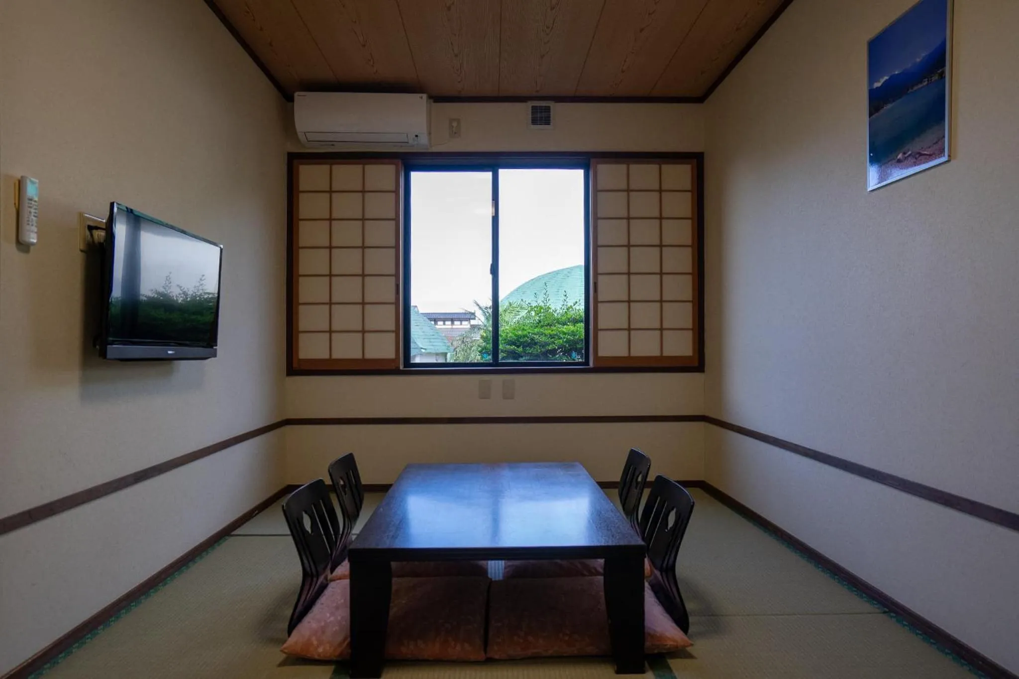 Photo of the whole room in Jomon no Yado Manten