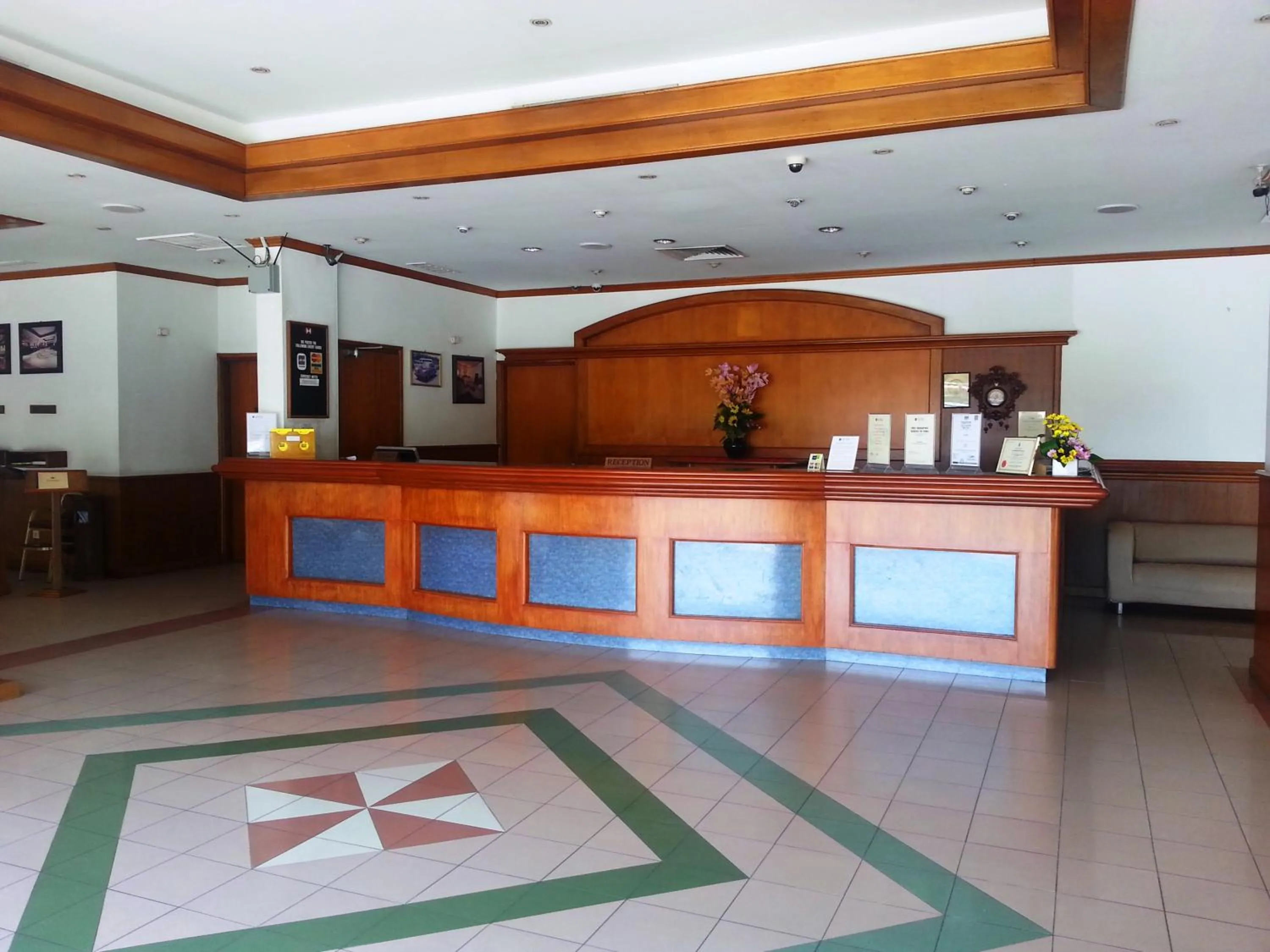 Sanbay Hotel