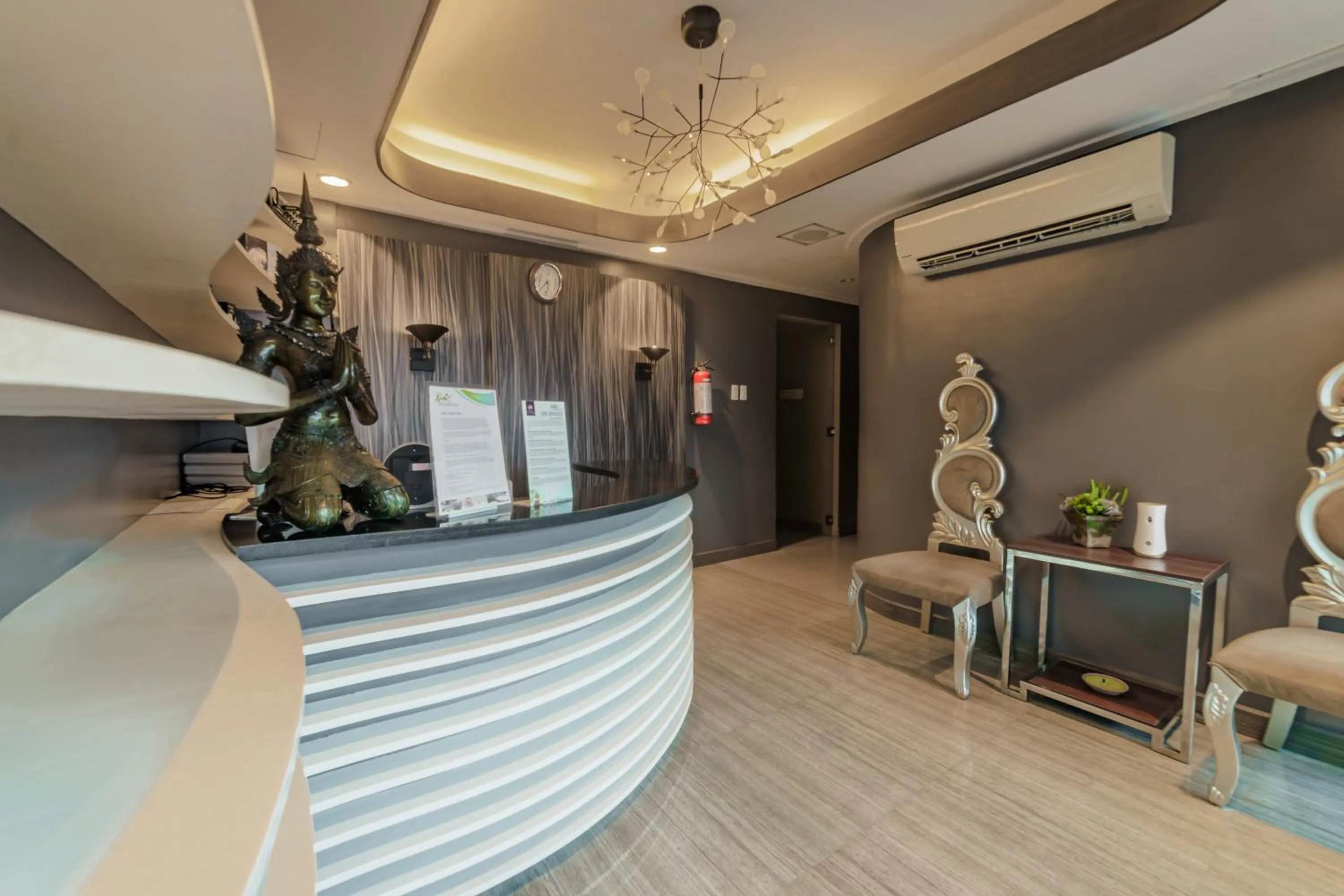 Spa and wellness centre/facilities in Villa Caceres Hotel