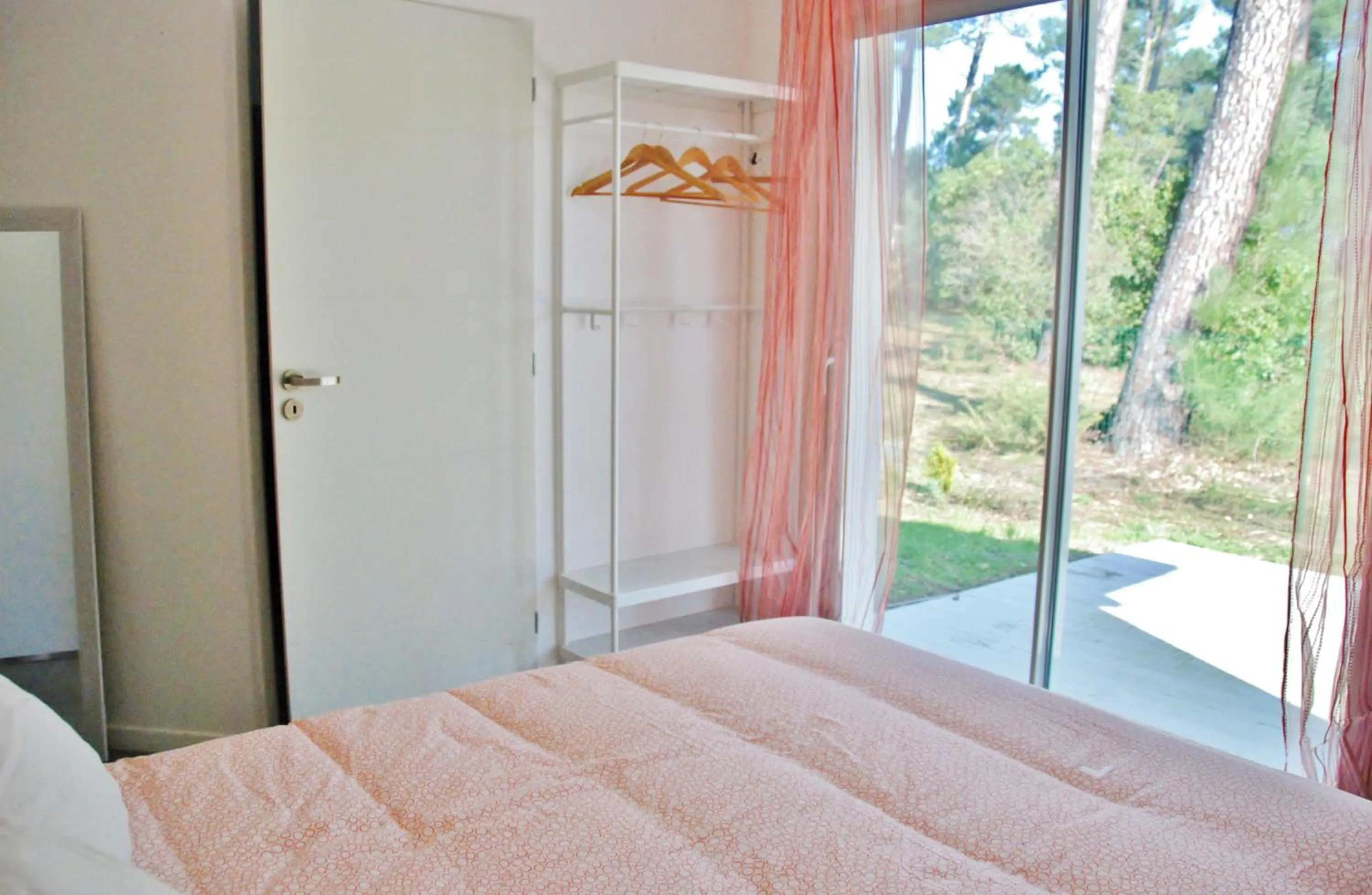 Photo of the whole room, Bed in Villa Donosti Chambres d'Hôtes