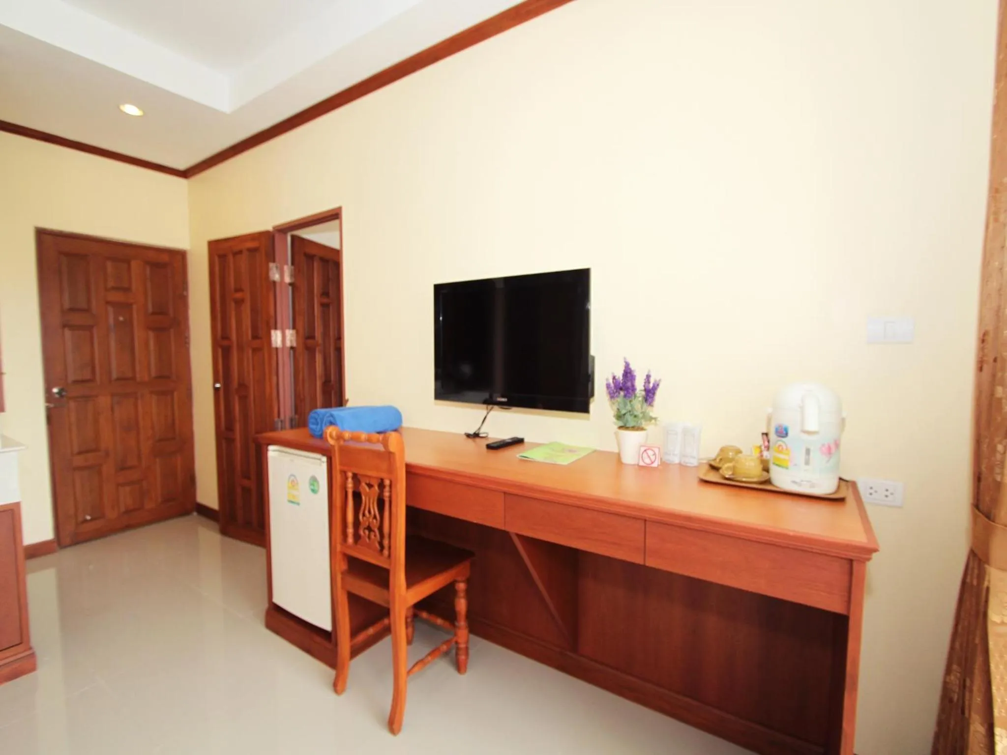 Coffee/tea facilities in The Orchid House - SHA Extra Plus