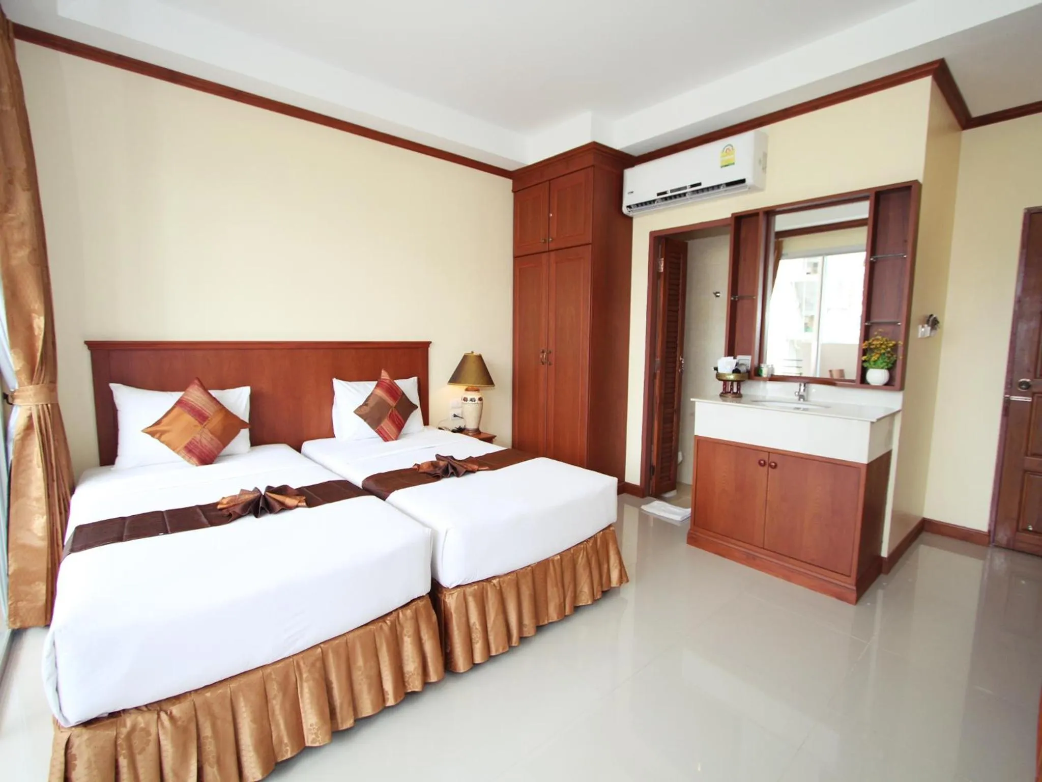 Bedroom, Bed in The Orchid House - SHA Extra Plus