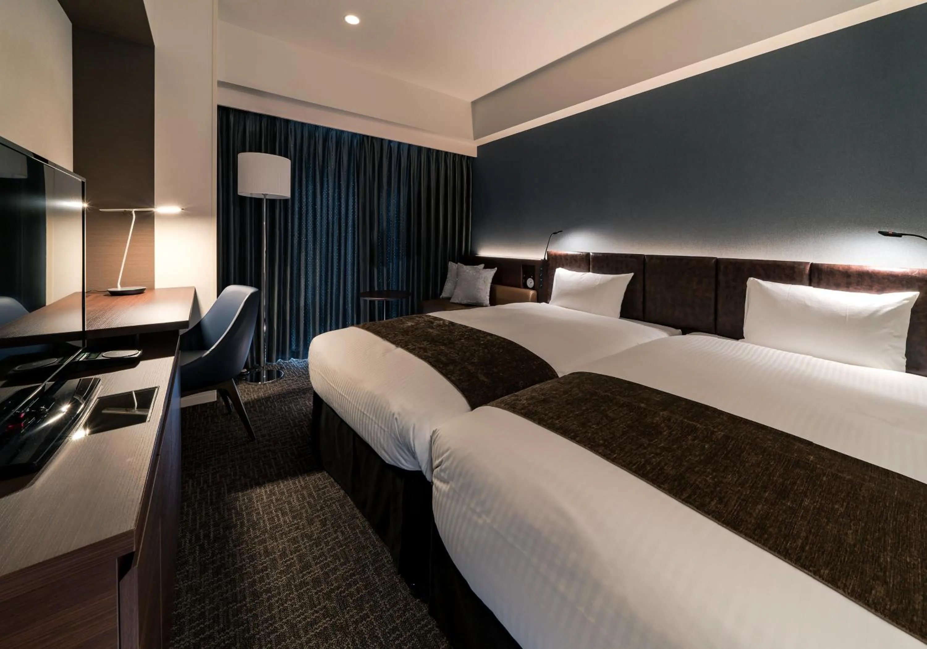 Bedroom, Bed in Daiwa Roynet Hotel Chiba-chuo