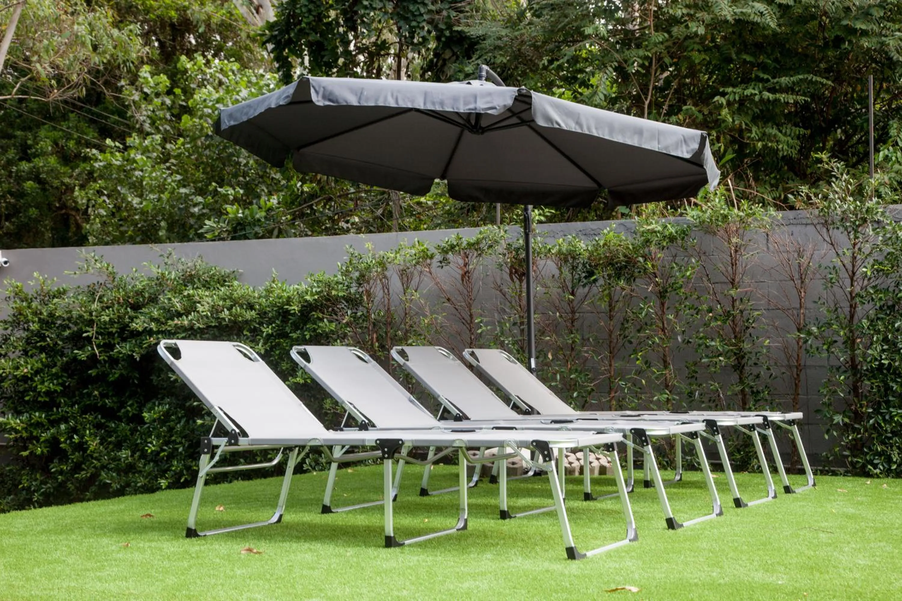 Swimming pool in The Glory Gold