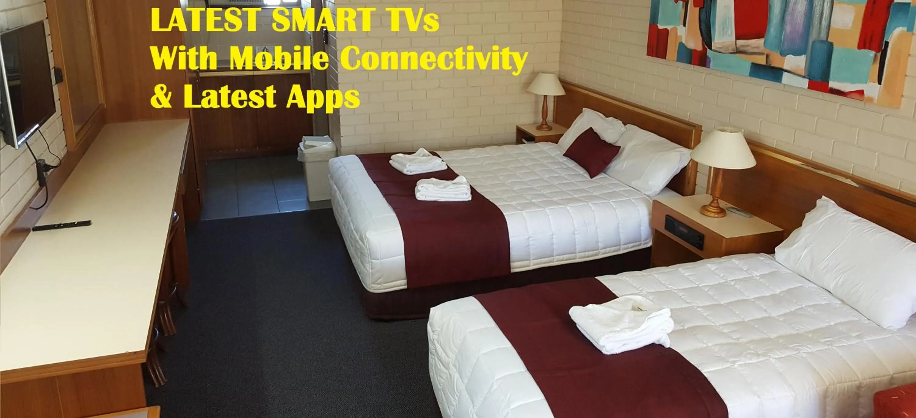 Bed in Tabourie Lake Motor Inn