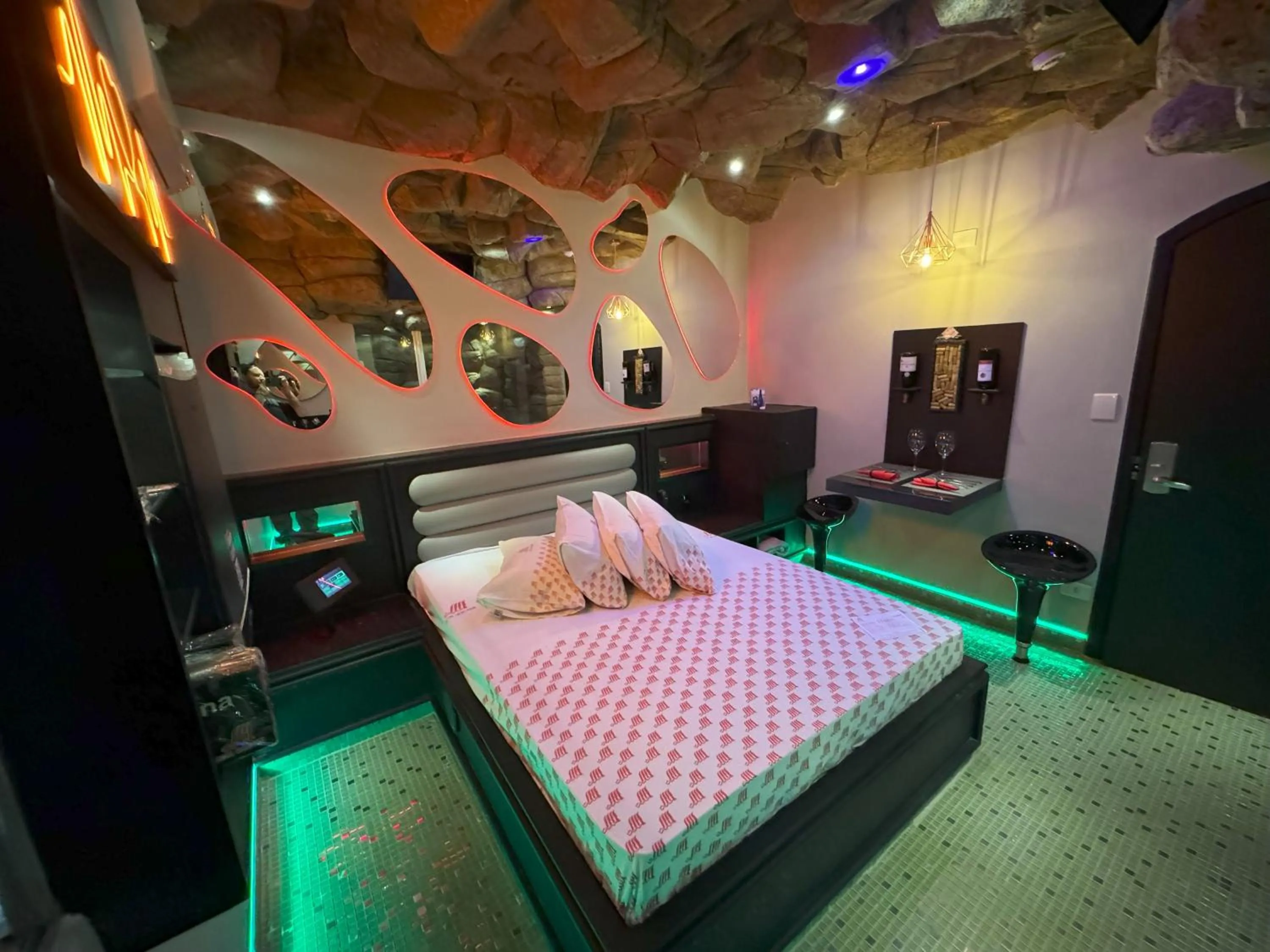 Bed in Cachoeiras Motel - Hotel