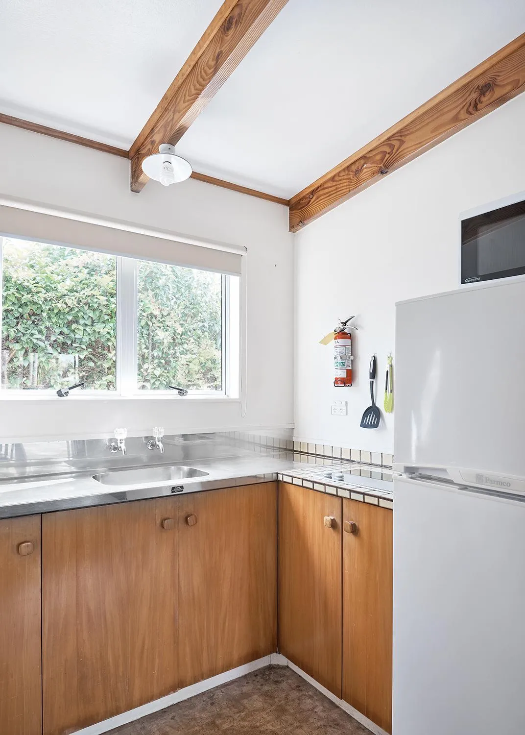 Kitchen or kitchenette in Mercury Bay Holiday Park