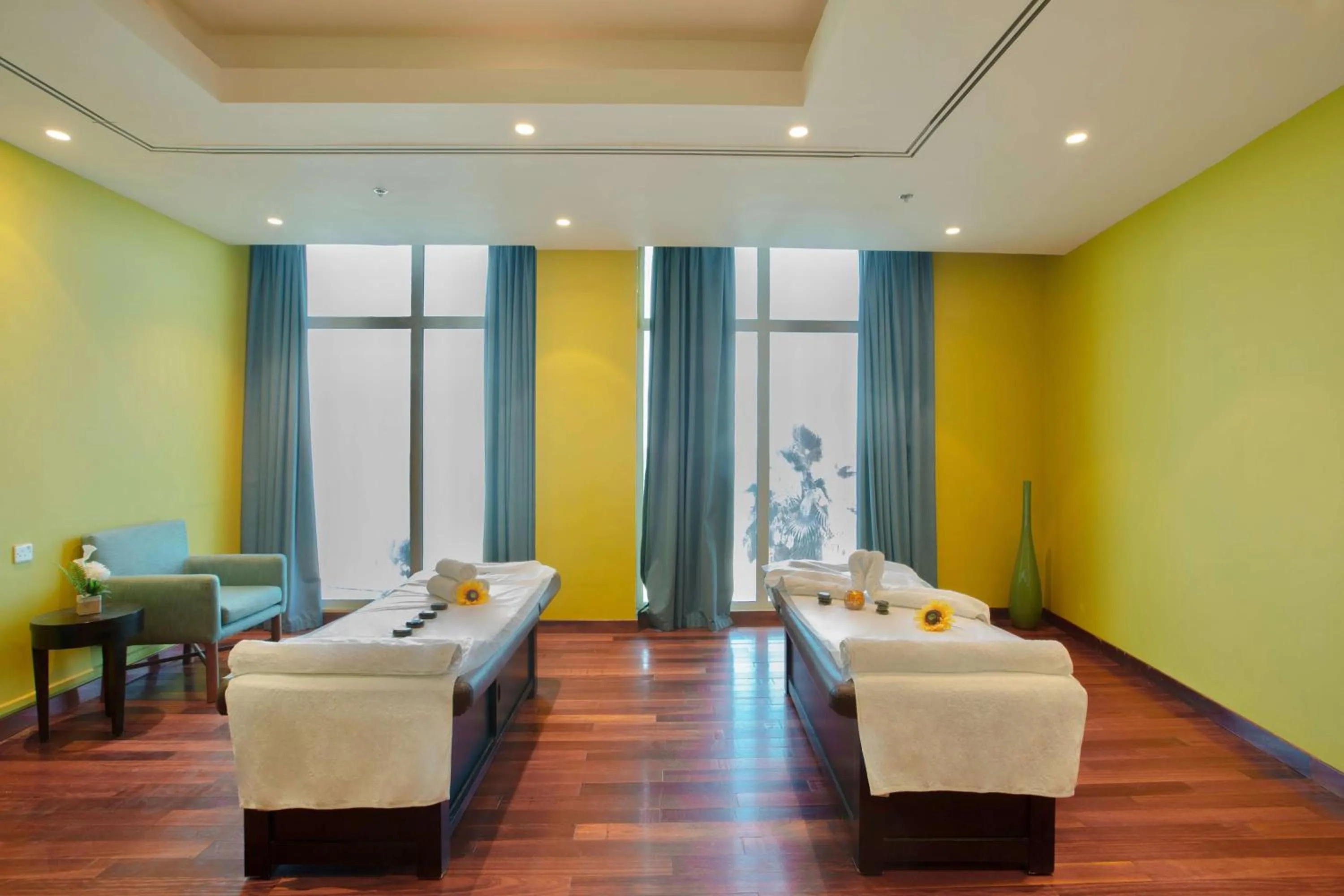 Spa and wellness centre/facilities in Radisson Blu Resort, Fujairah