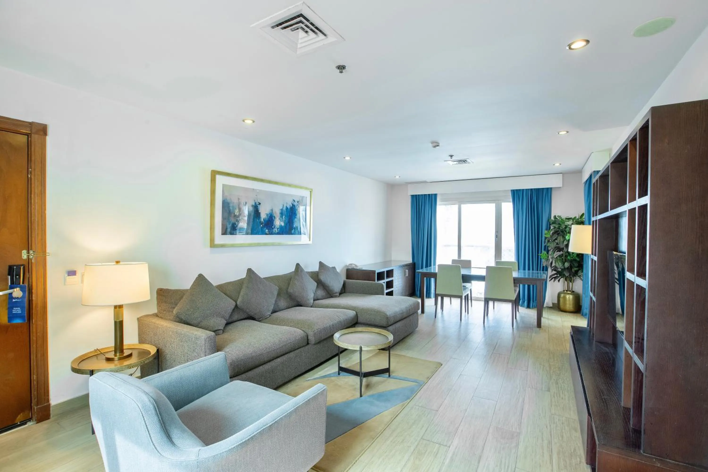 Living room in Radisson Blu Resort, Fujairah