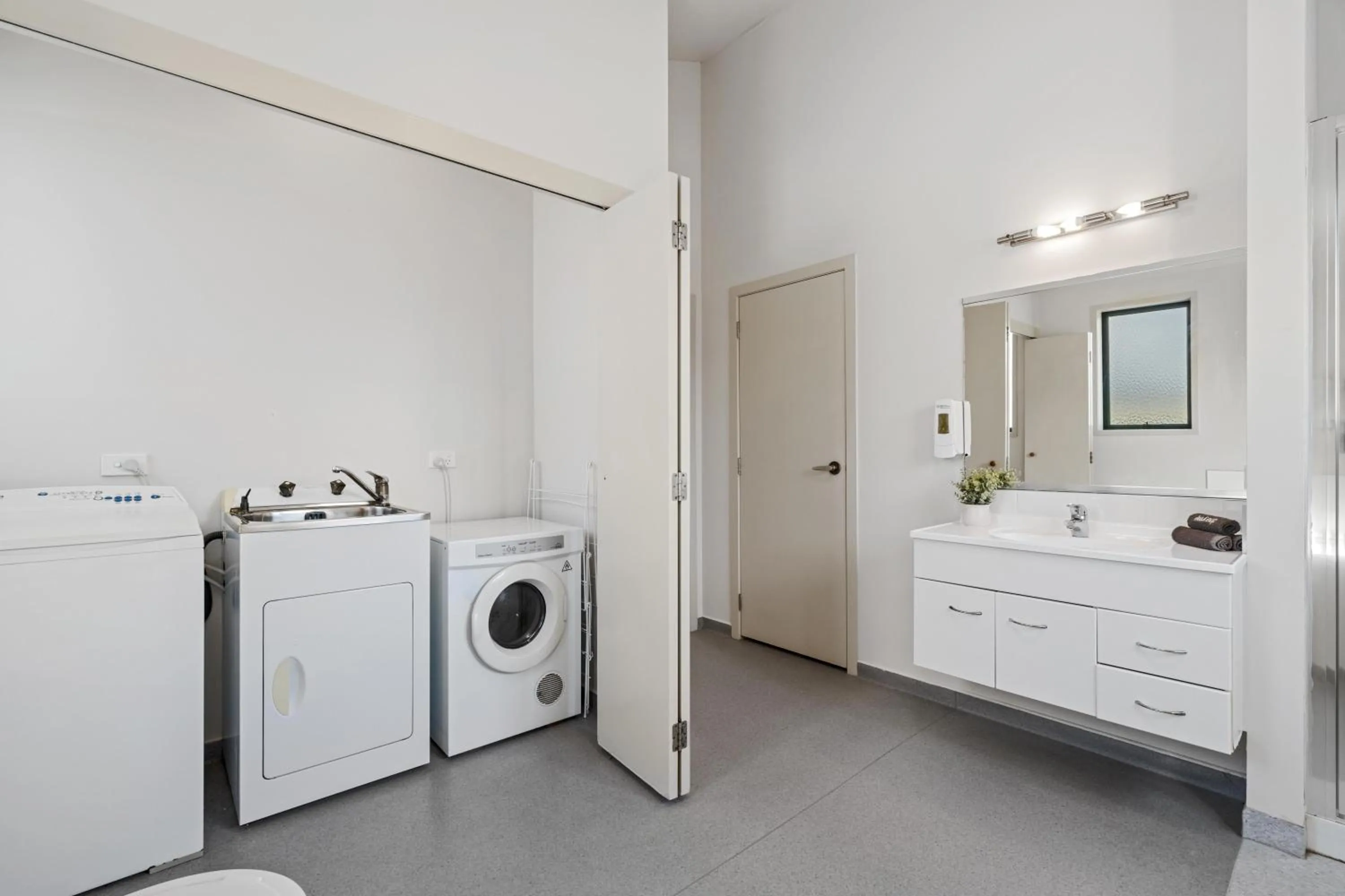 Tasman Holiday Parks - Miranda