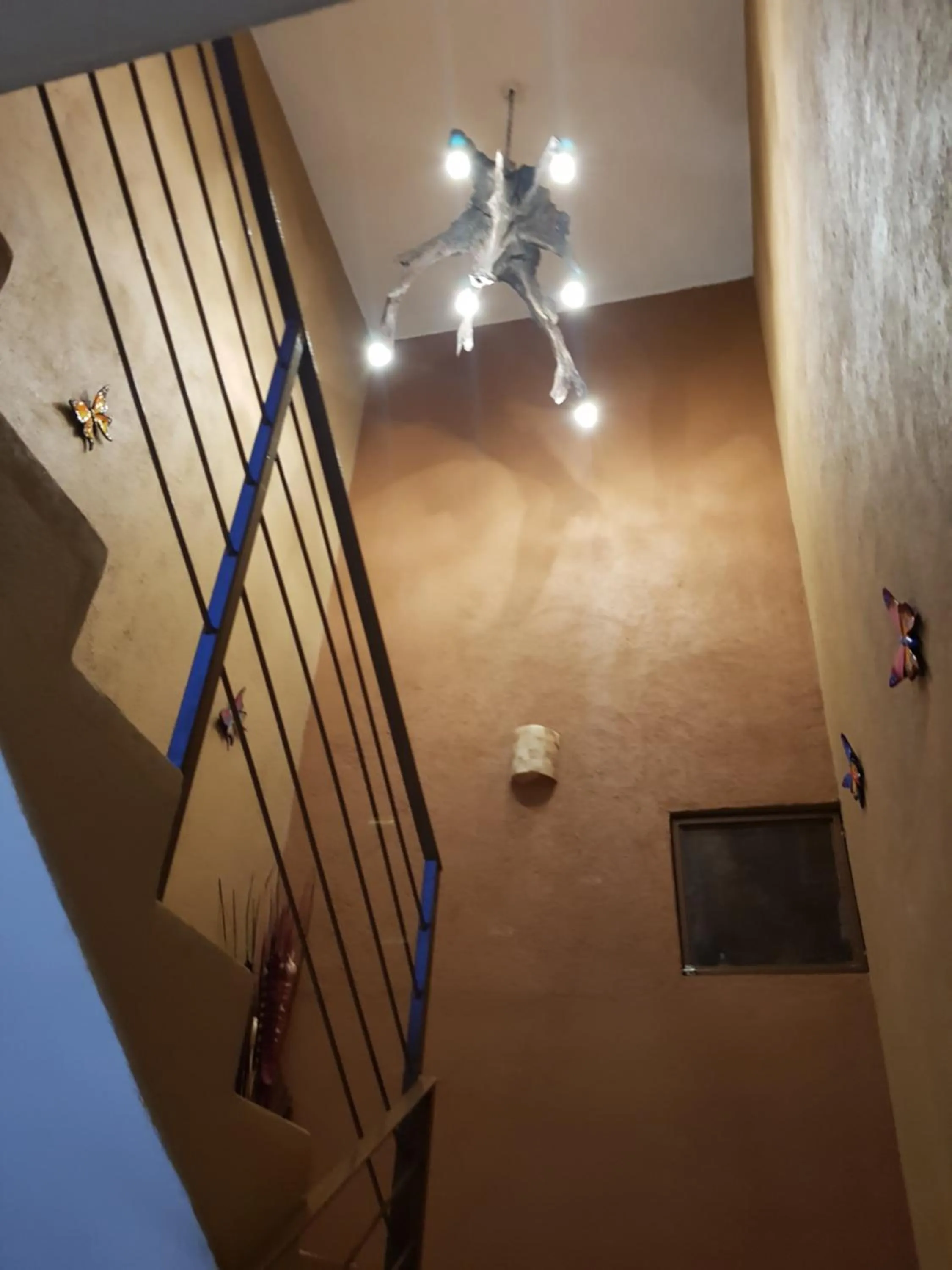 Decorative detail in Casa Arcoiris Zihuatanejo B&B