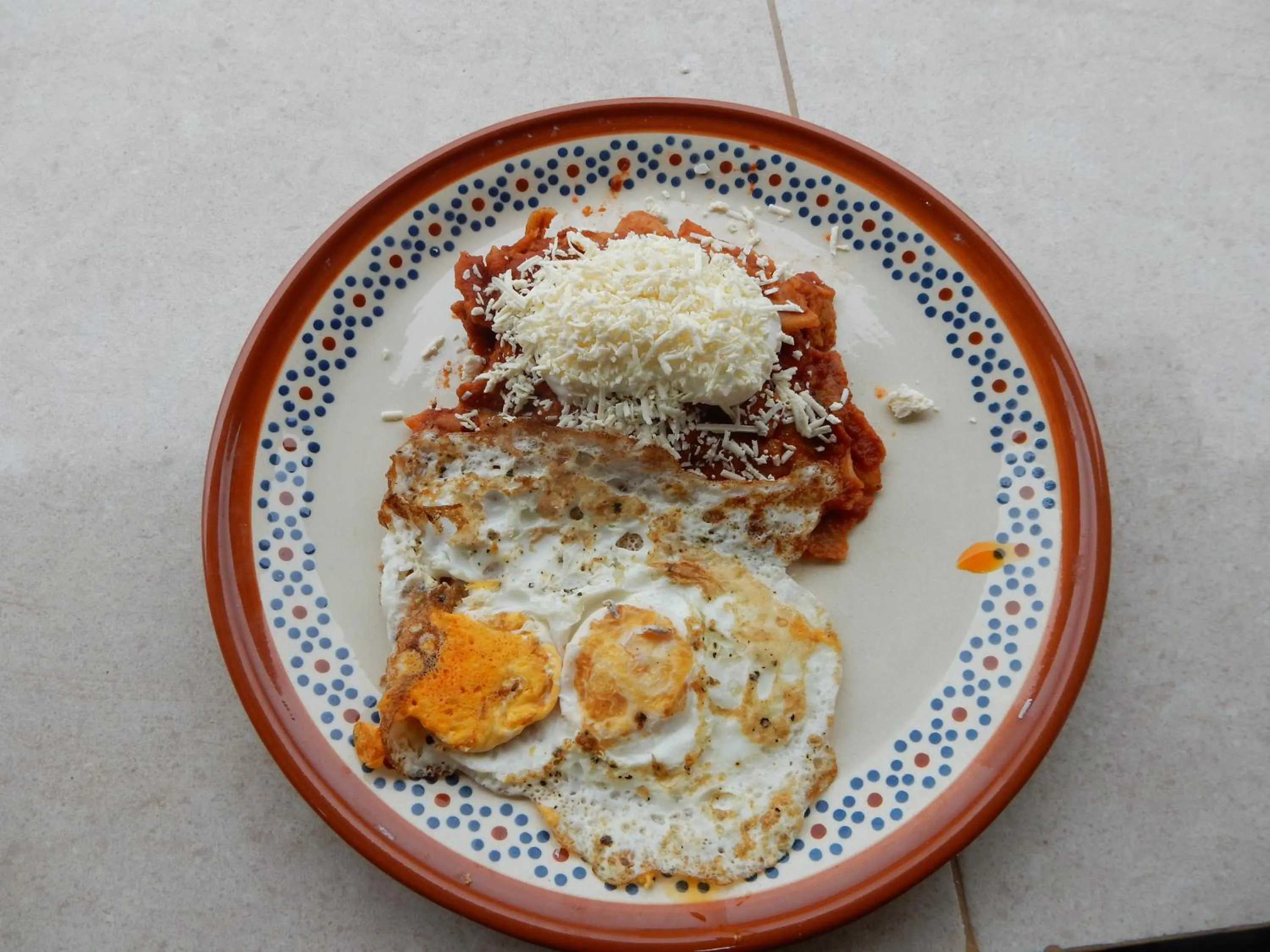 Breakfast in Casa Arcoiris Zihuatanejo B&B