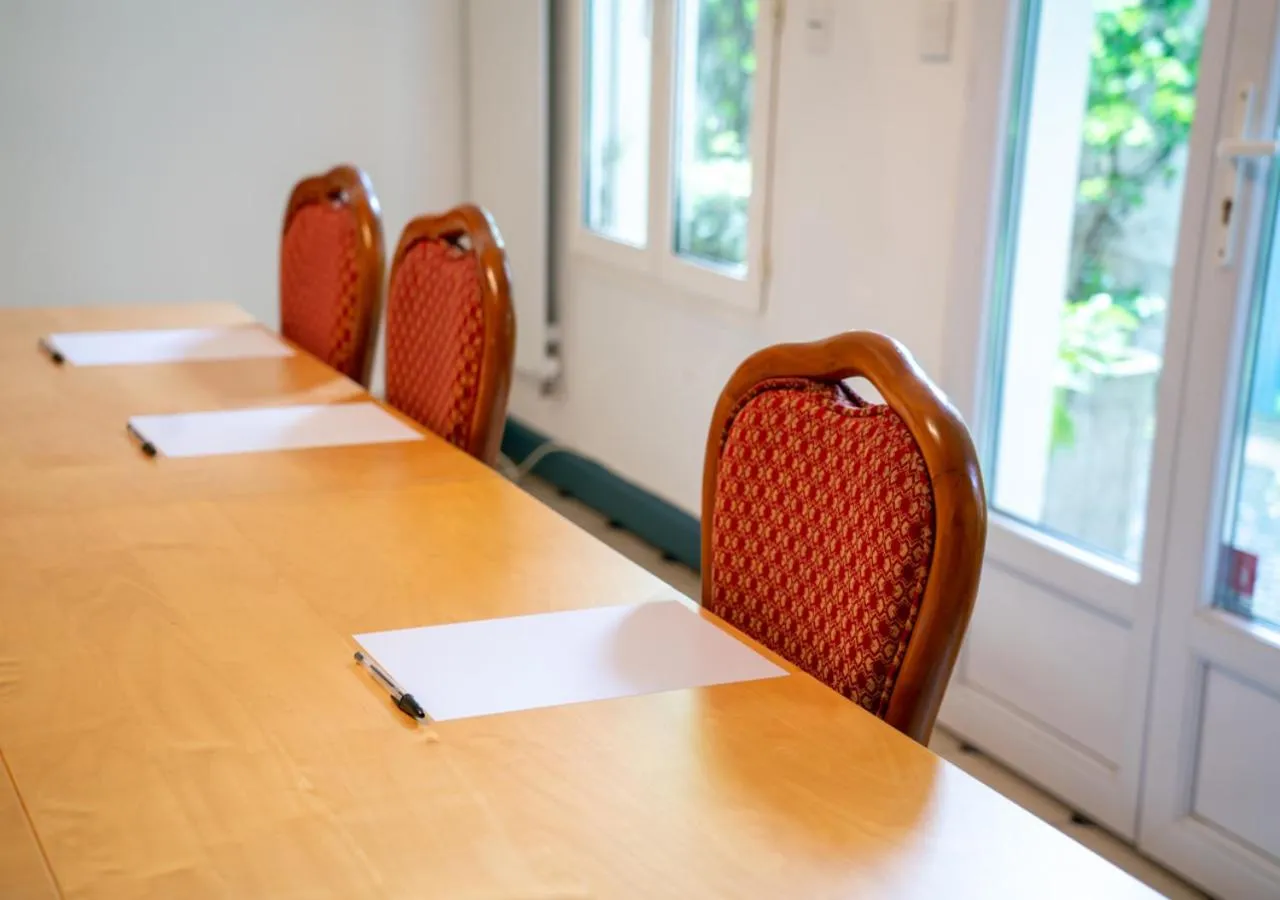 Business facilities in Nouvel Hôtel