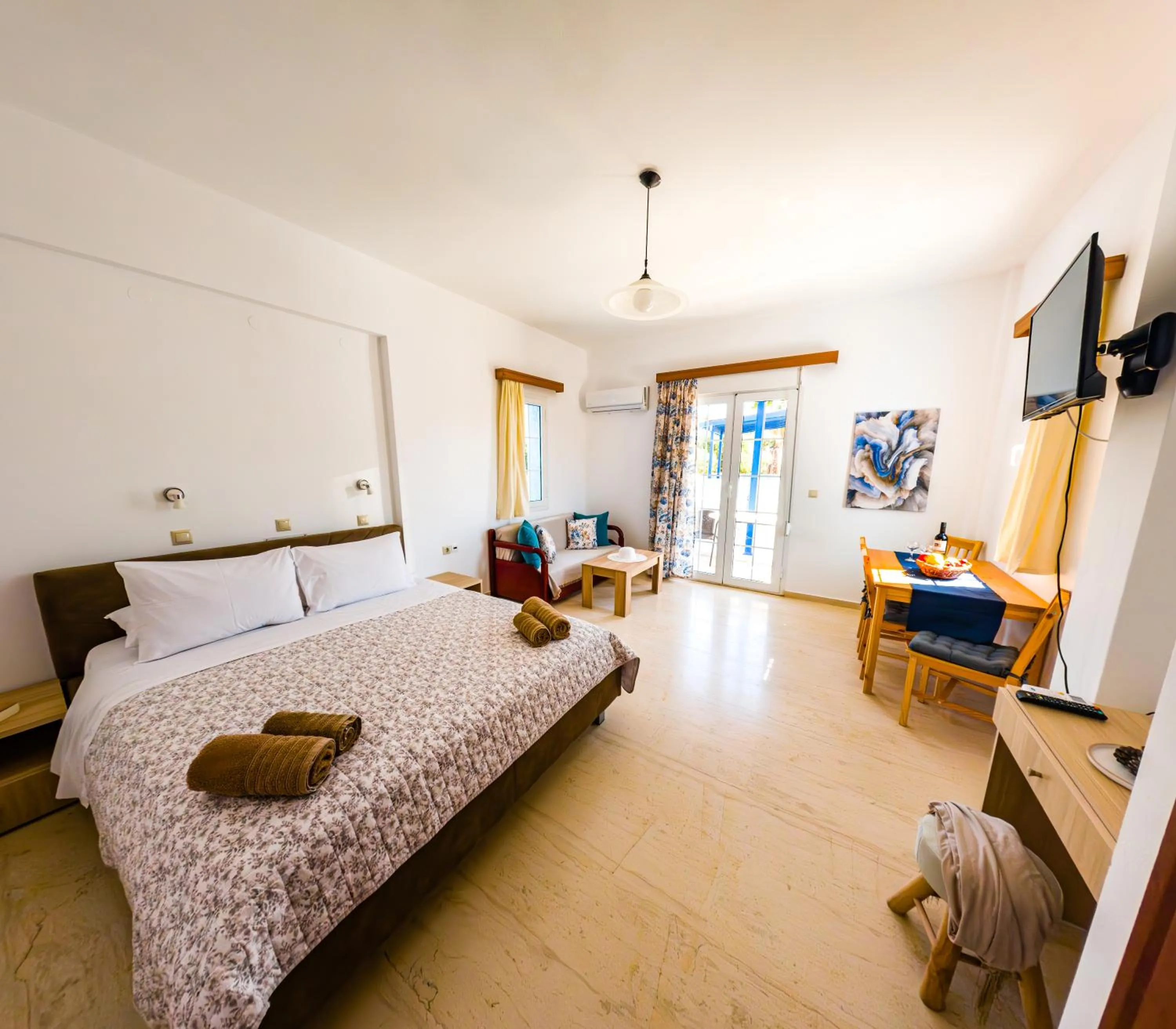 Seating area, Bed in Anna Ageliki