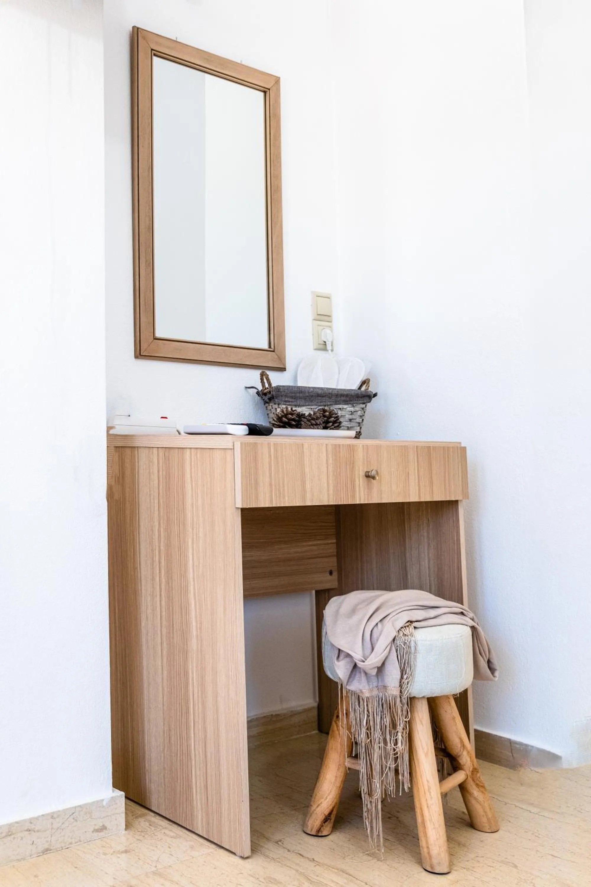 Photo of the whole room in Anna Ageliki