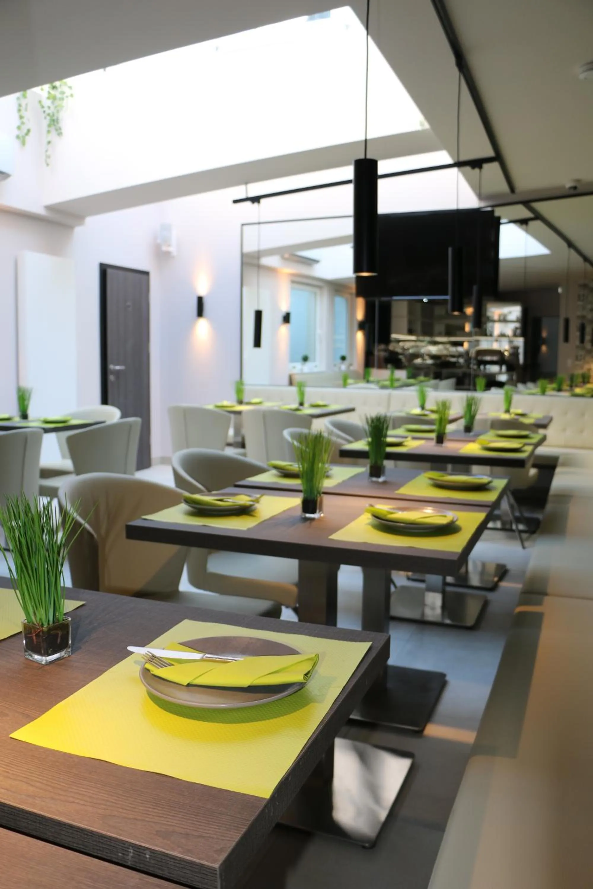 Breakfast in Star Apart Hotel Sachsenhausen