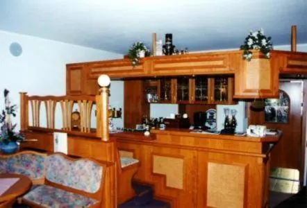 Restaurant/places to eat in Hotel am Schloss