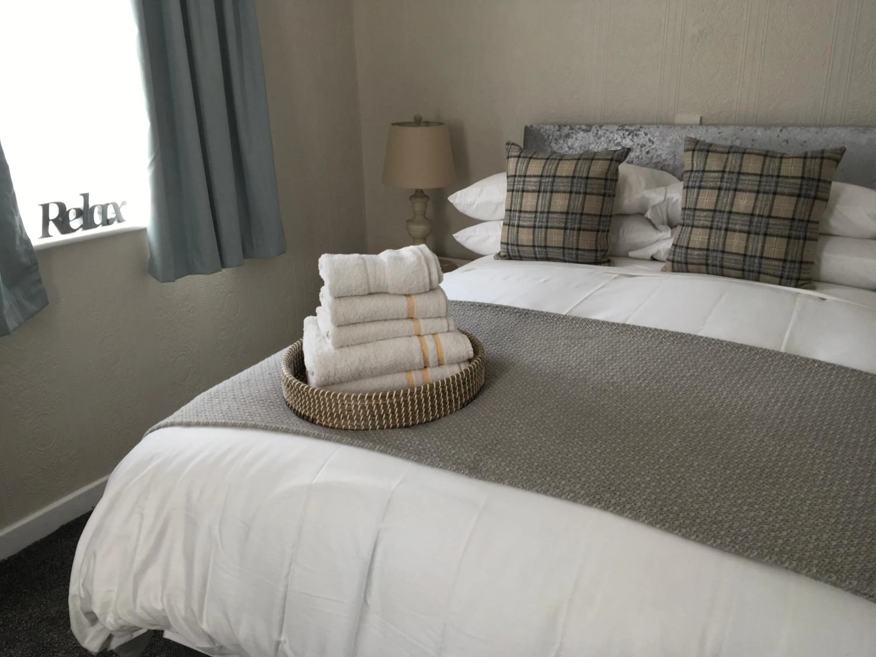 Other in Mode - The Old School House