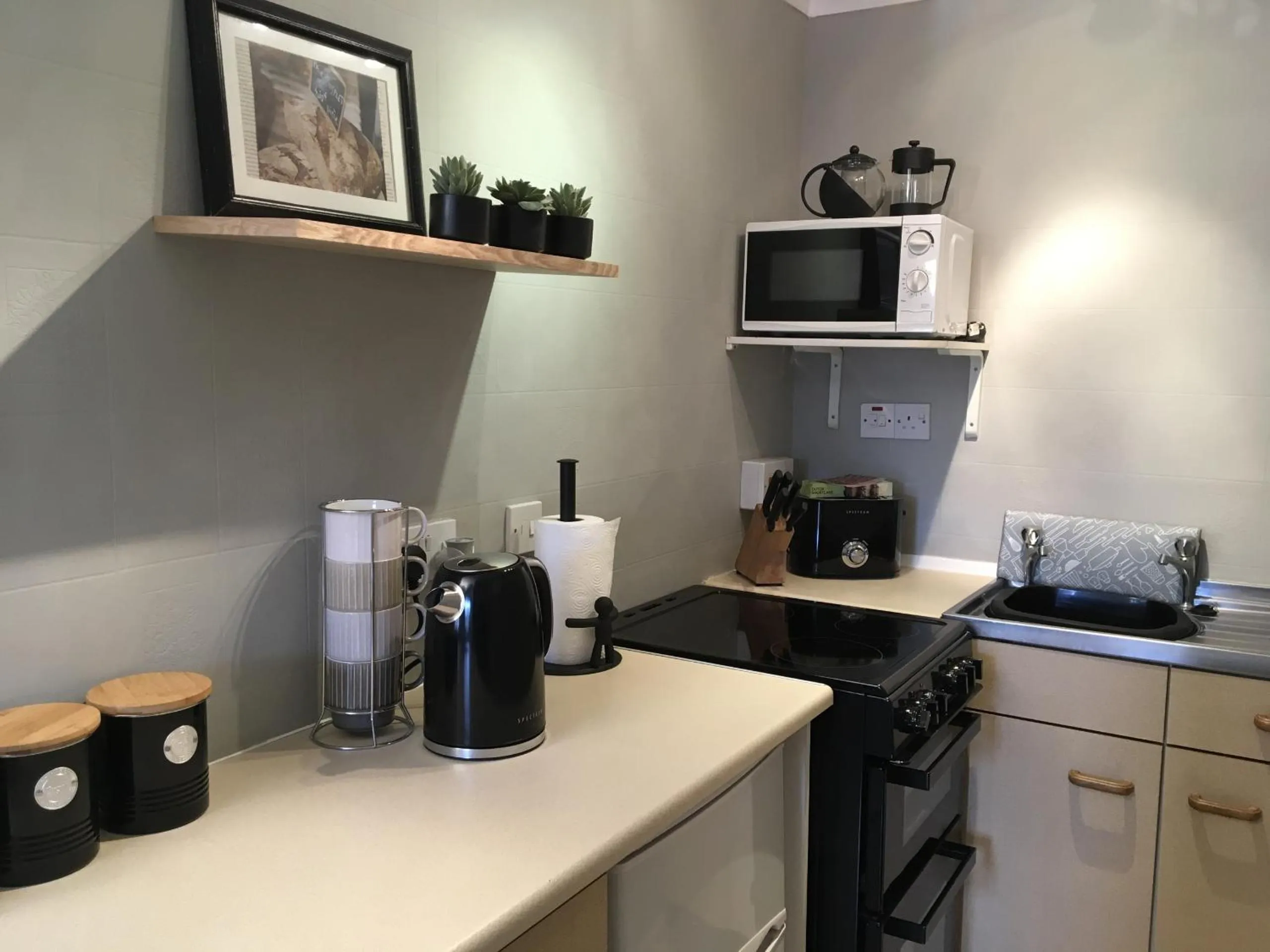 Other in Mode - The Old School House