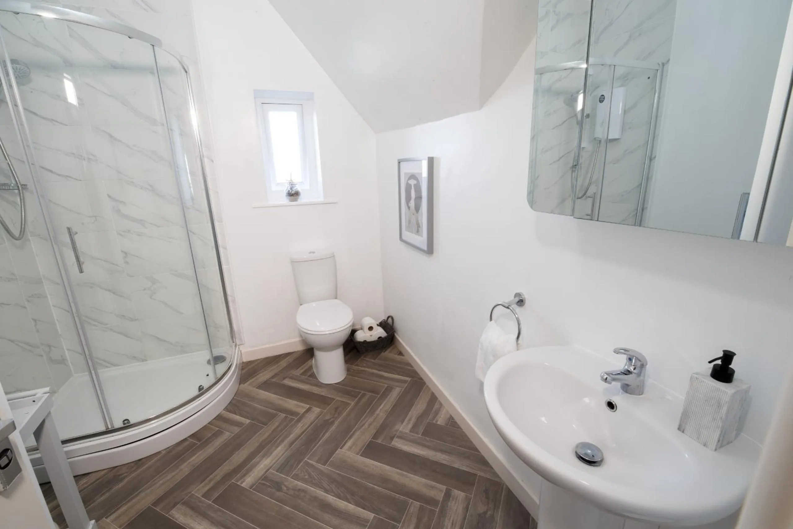 Bathroom in Mode - The Old School House