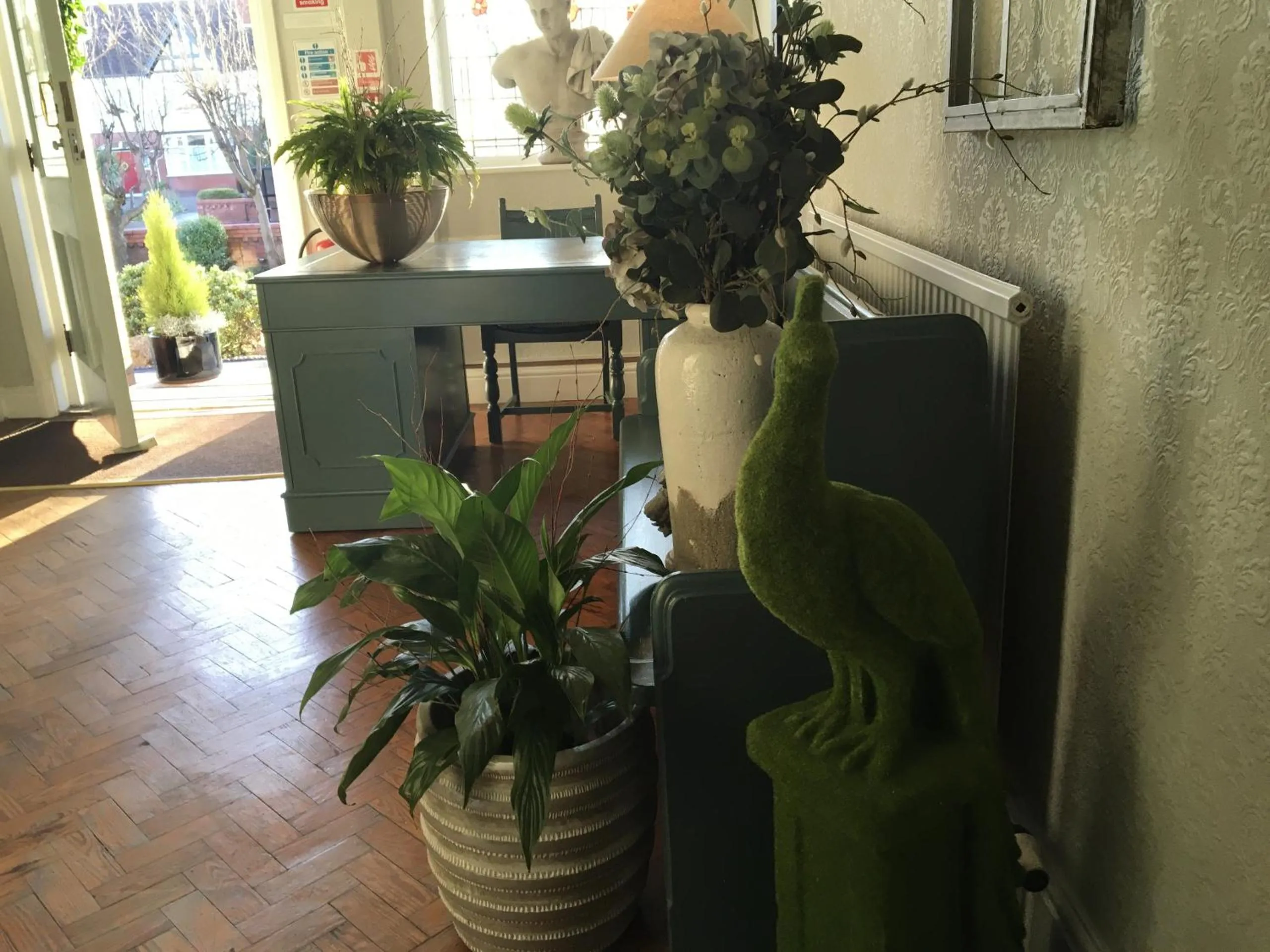 Other in Mode - The Old School House