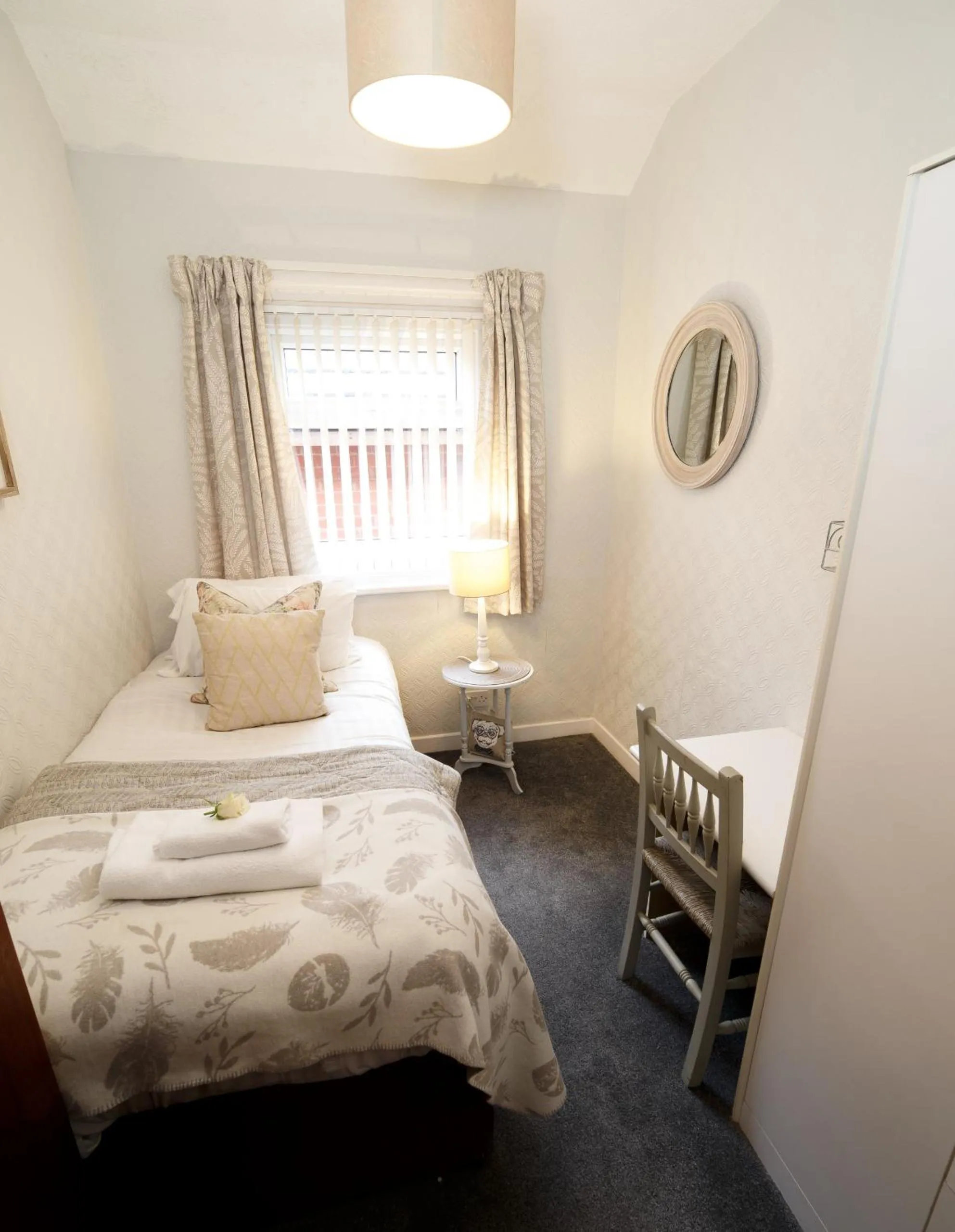 Bedroom in Mode - The Old School House