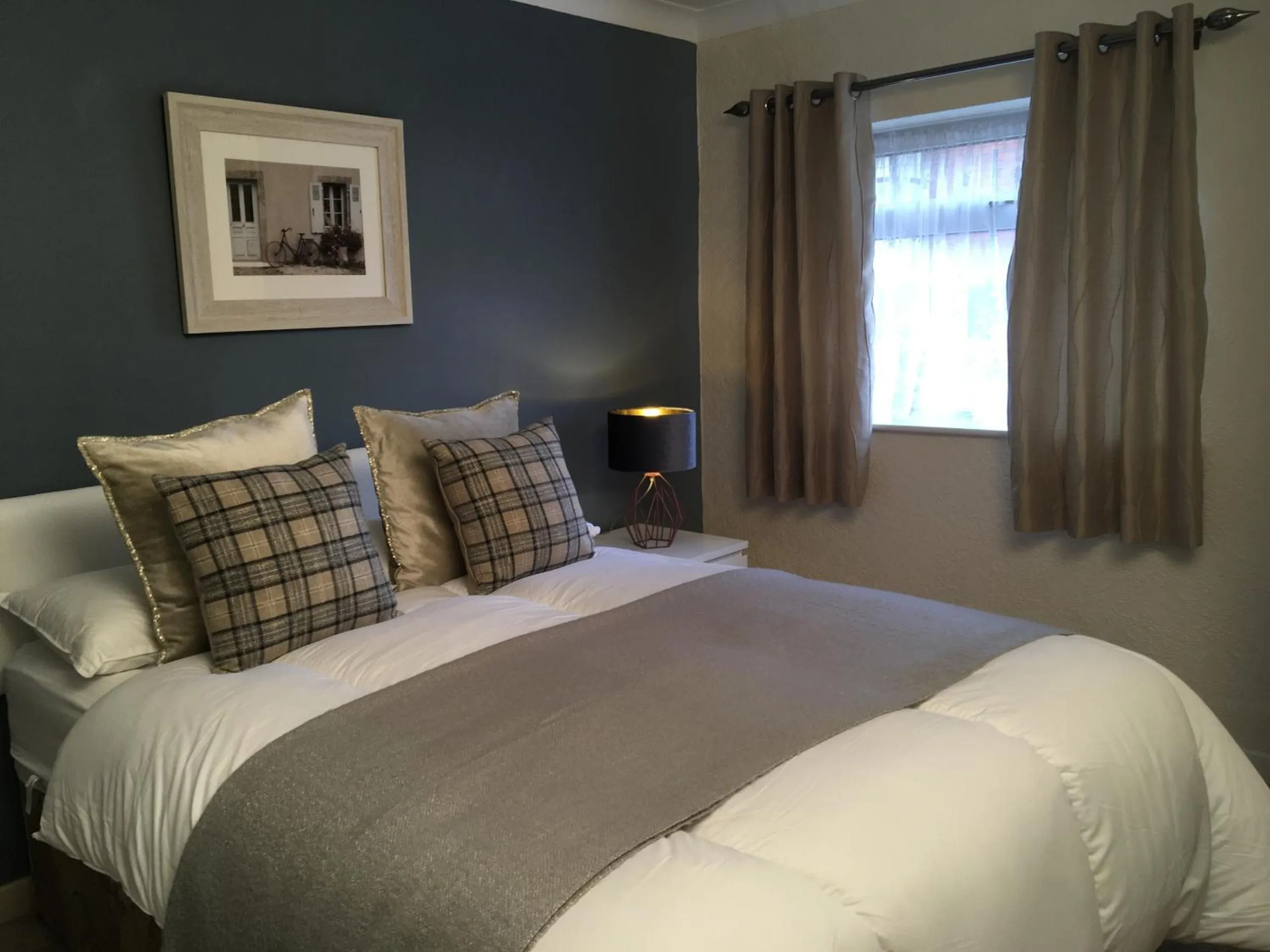 Other in Mode - The Old School House