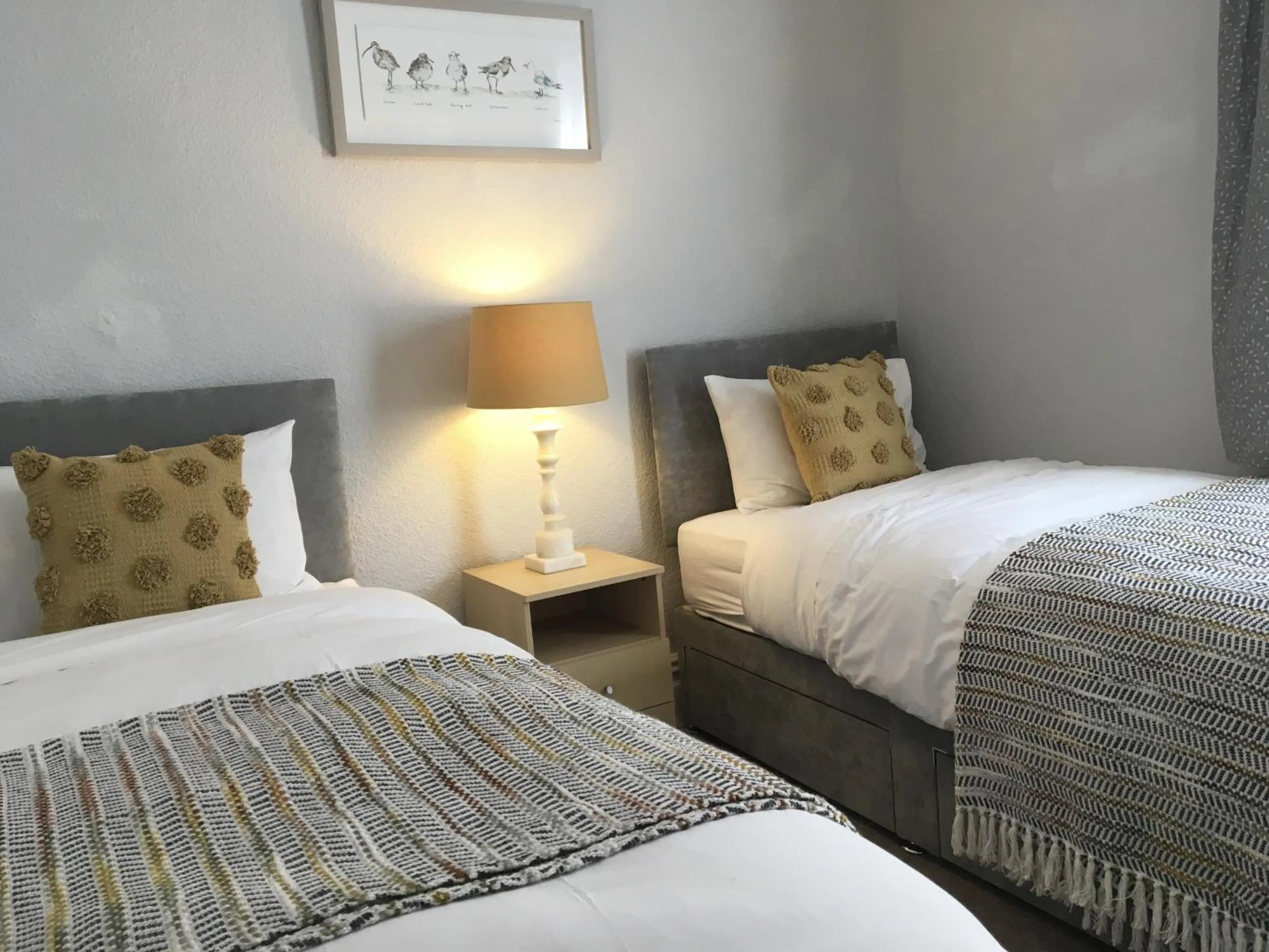 Other in Mode - The Old School House