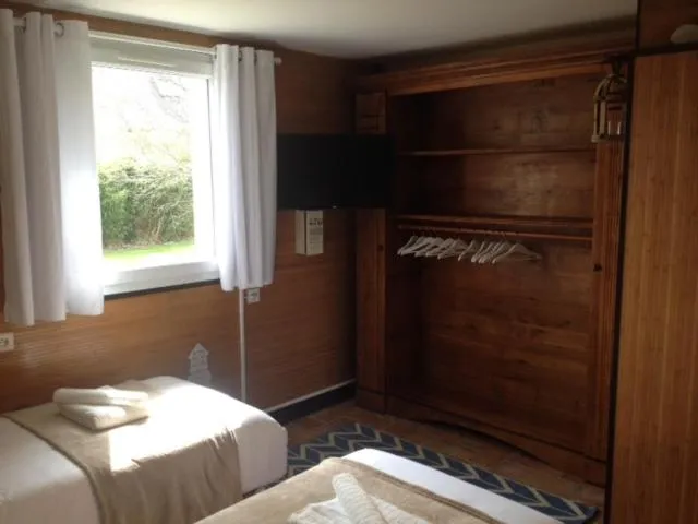 Bed in Île ô des capucins