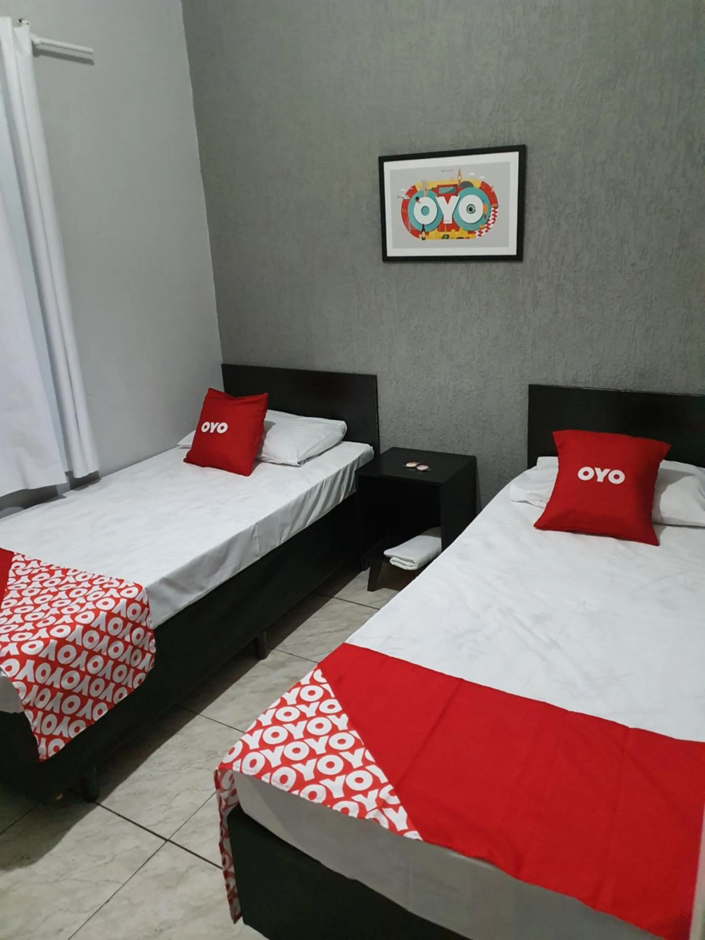 Twin Room in Hotel Mogi