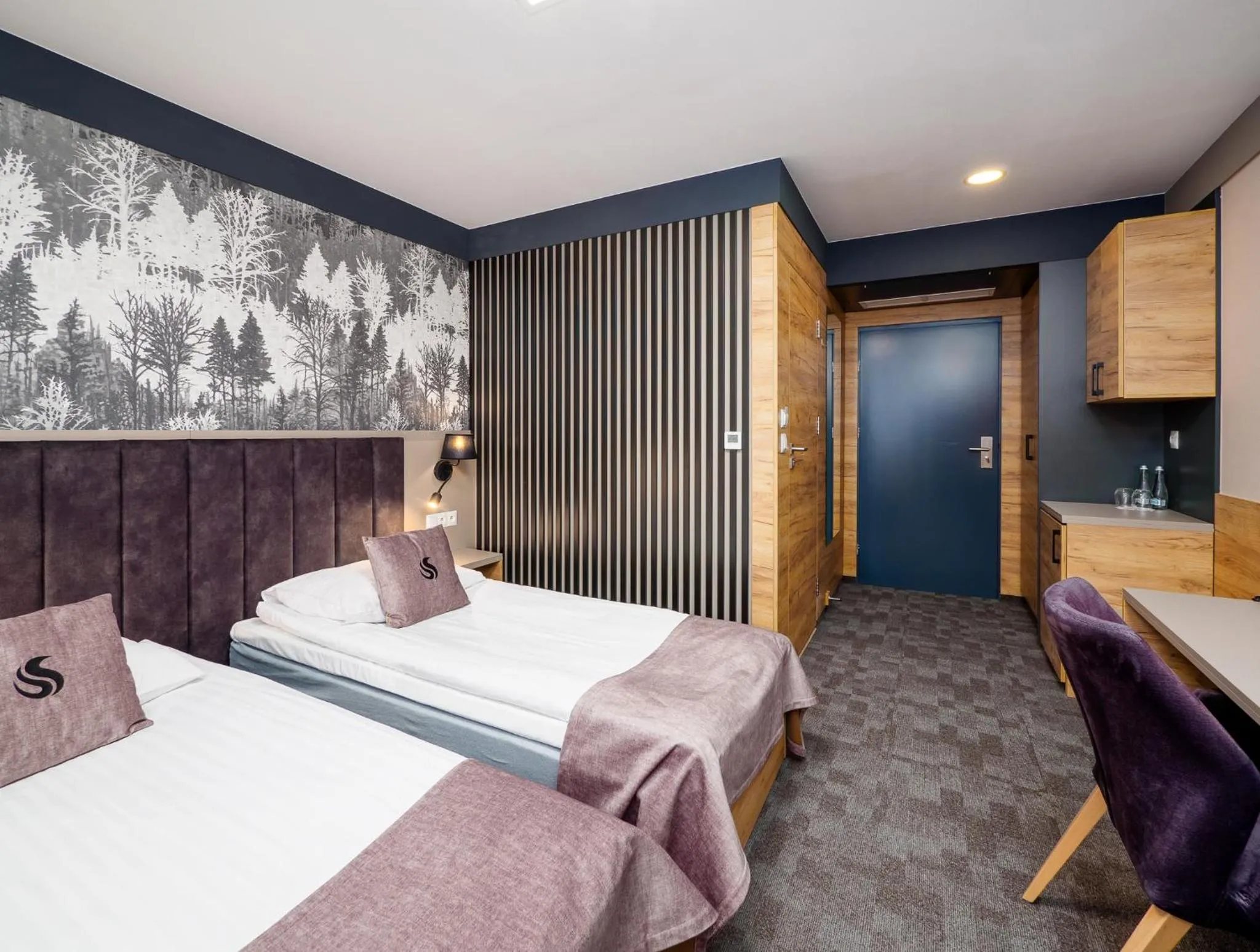 Photo of the whole room, Bed in Hotel Scout