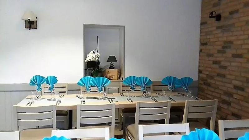 Restaurant/places to eat in Hotel Restaurant Le Capricorne