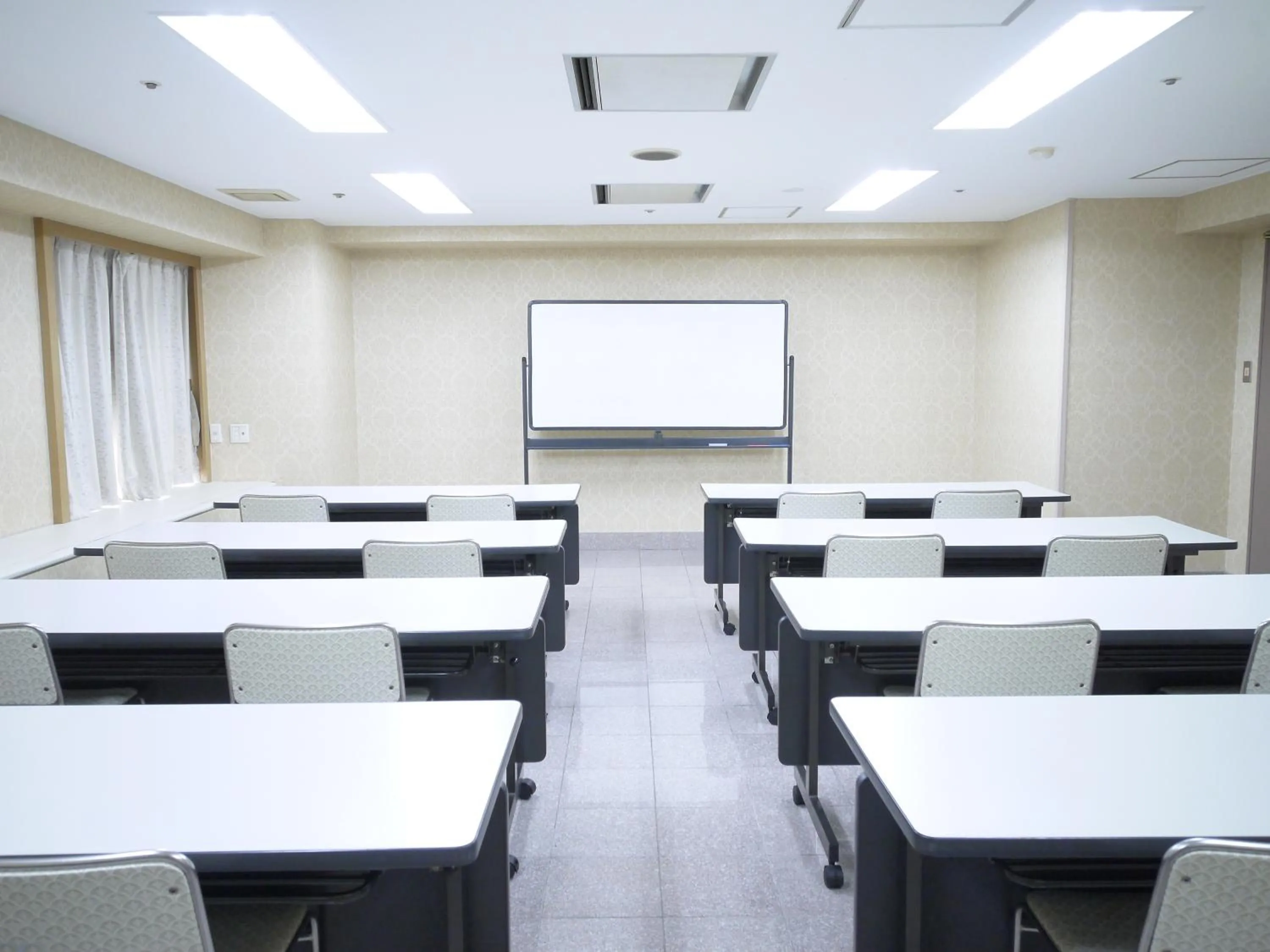 Meeting/conference room in U-Community Hotel