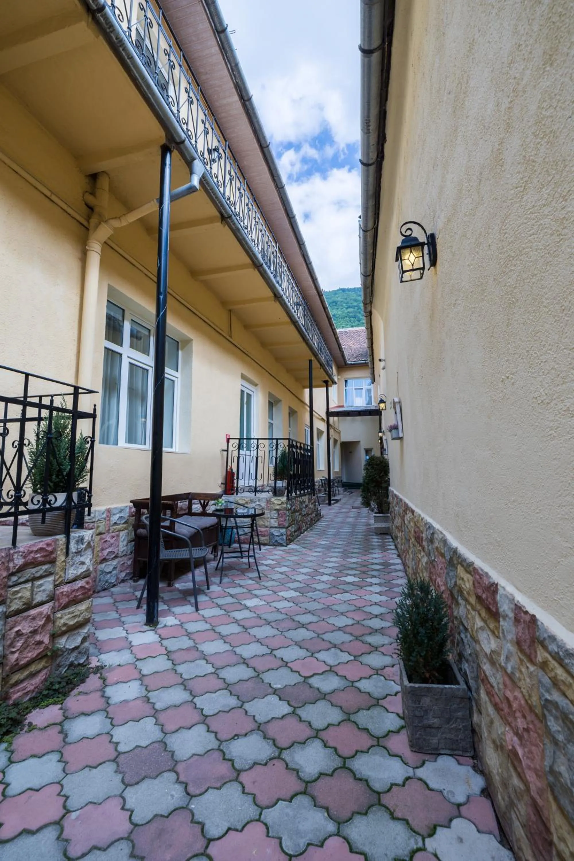 Inner courtyard view in Casa Monte Verde