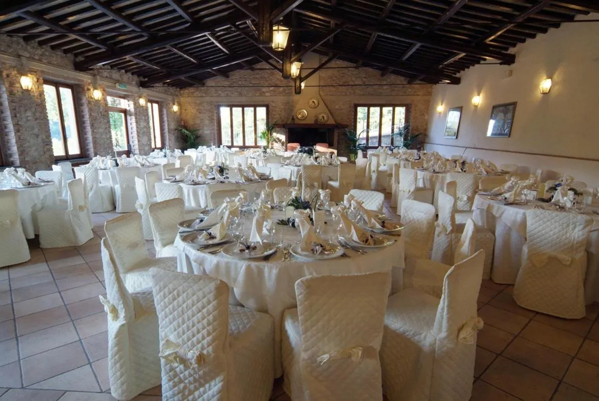 Business facilities in Valle Rosa