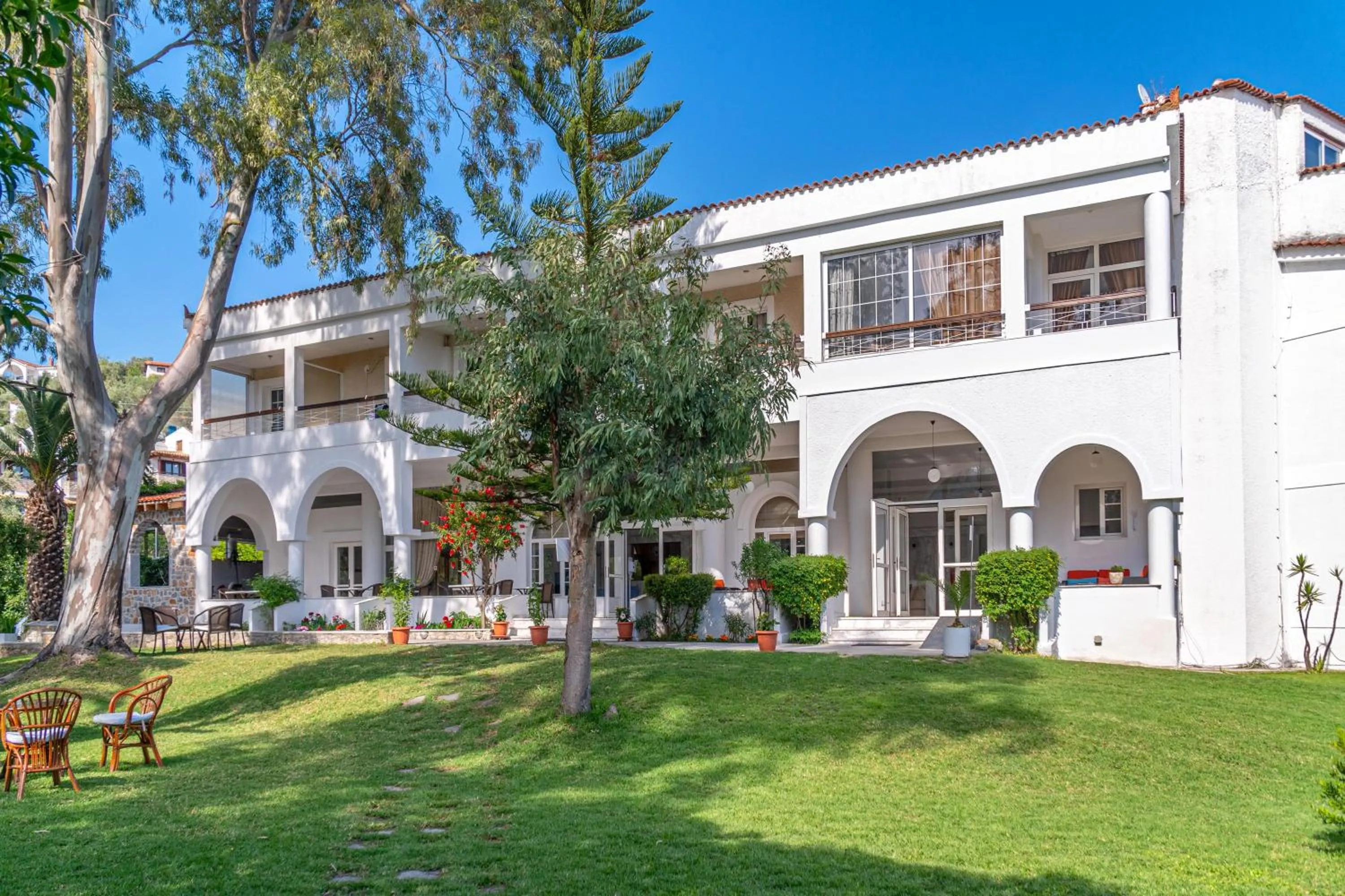 Property building in Arco Beach Hotel