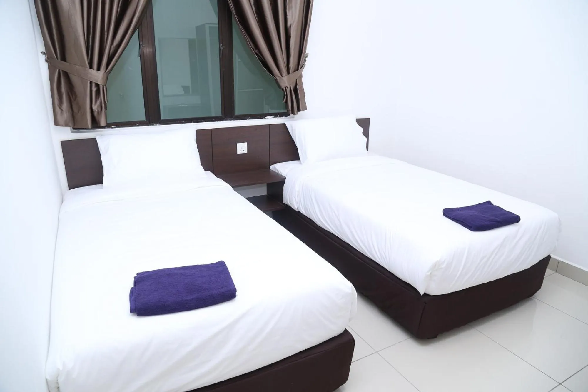 Bed in Marina Heights Resort