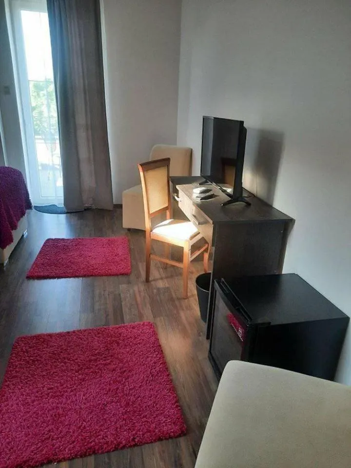 Caballus Lovasmajor Panzió