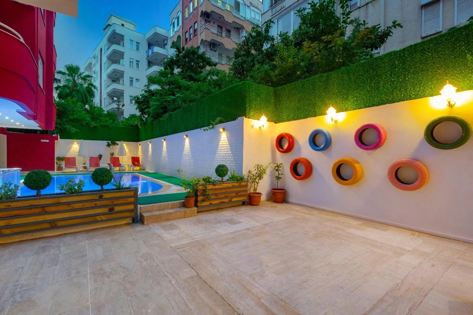 Garden in Twin Apart Hotel