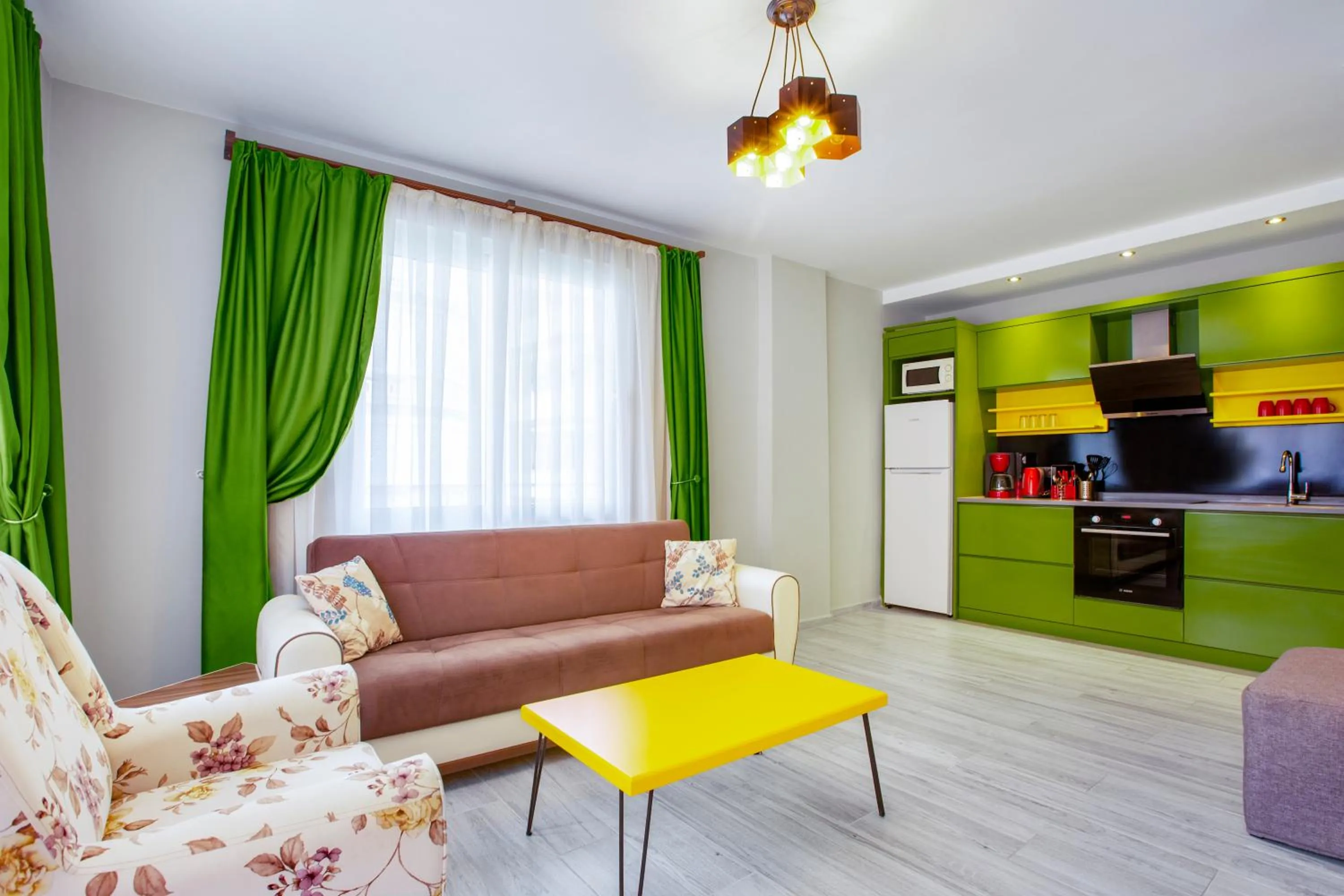 Decorative detail in Twin Apart Hotel