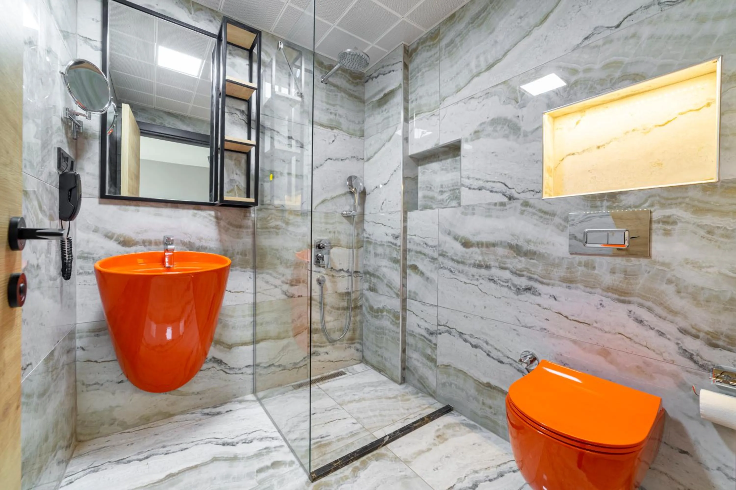 Bathroom in Twin Apart Hotel