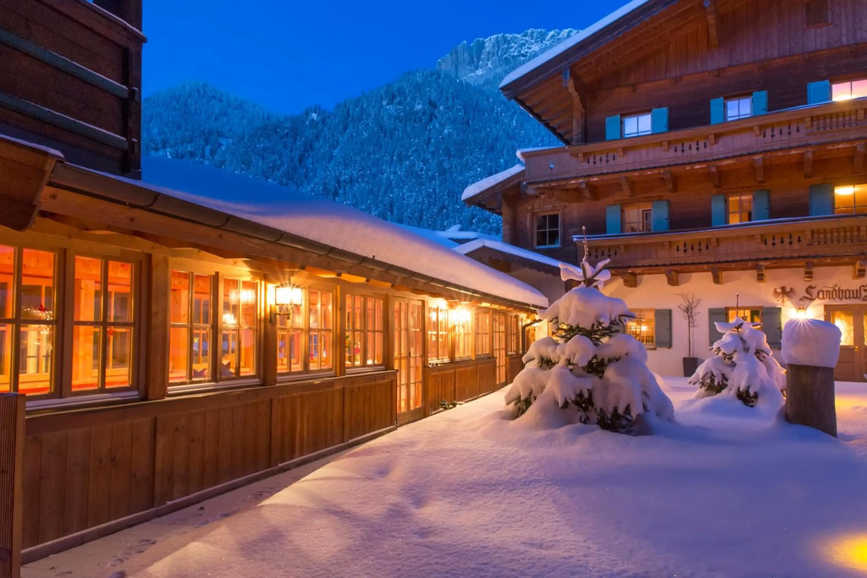 Property building in Waidringer Hof 4 Sterne Superior