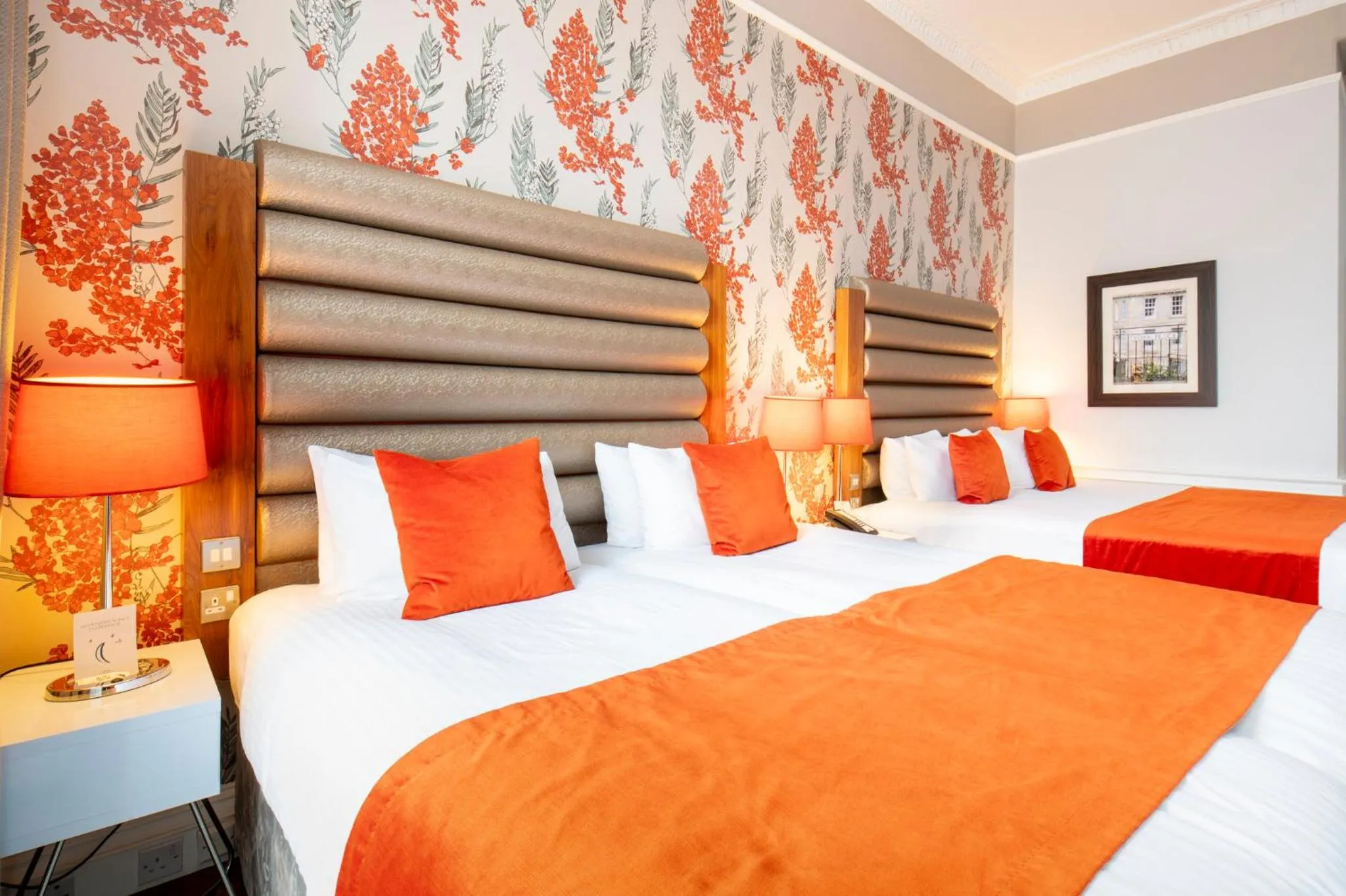 Photo of the whole room, Bed in Hotel Indigo Edinburgh by IHG