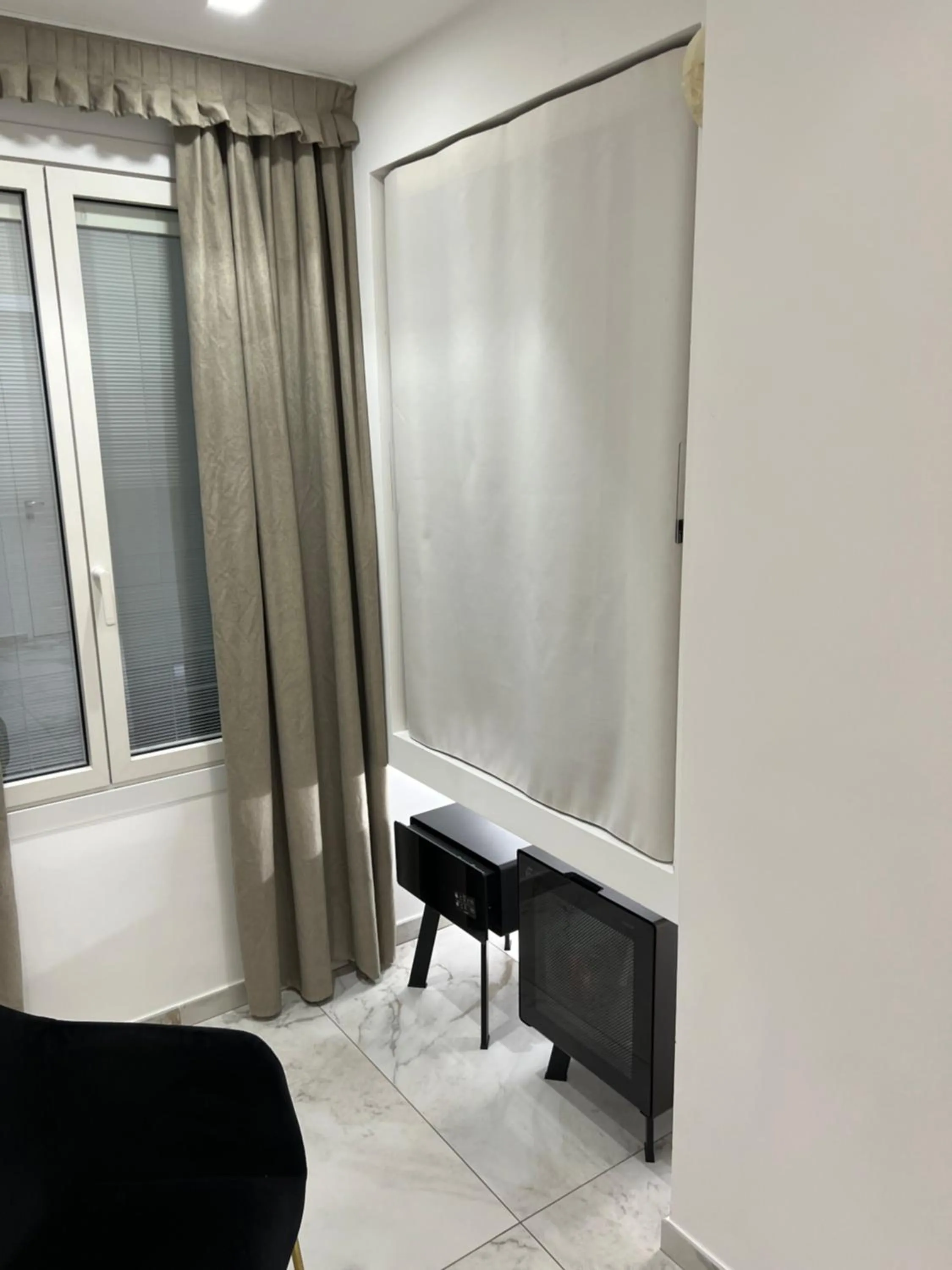 minibar in Maison Tritone