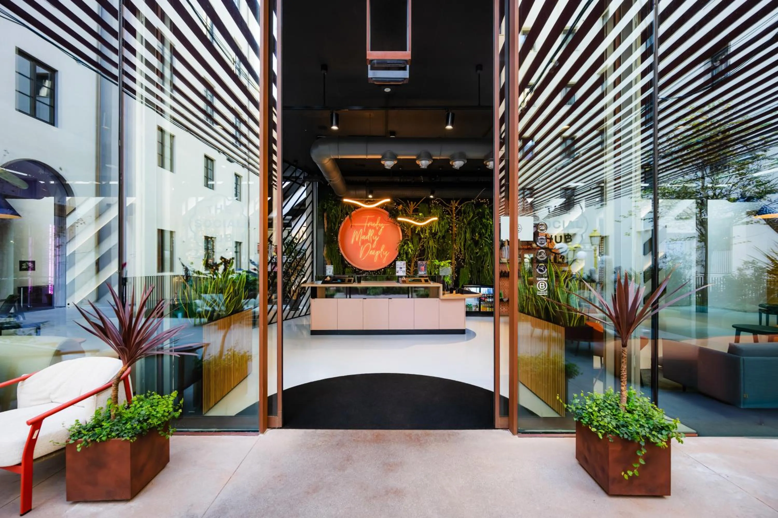 Facade/entrance in The Social Hub Florence Lavagnini