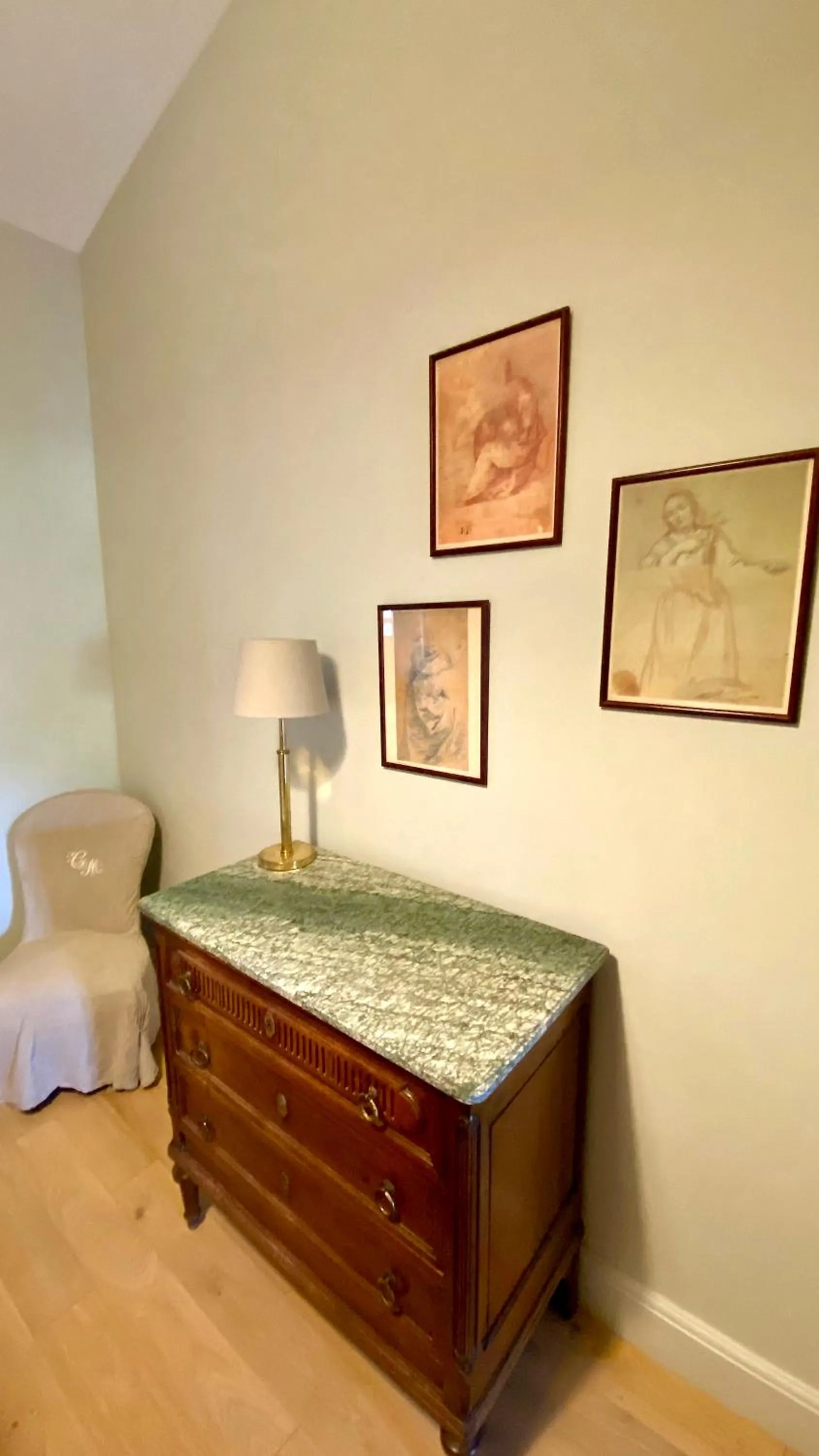 Bedroom in B&B Maison d'Hôtes - Château de Jouques